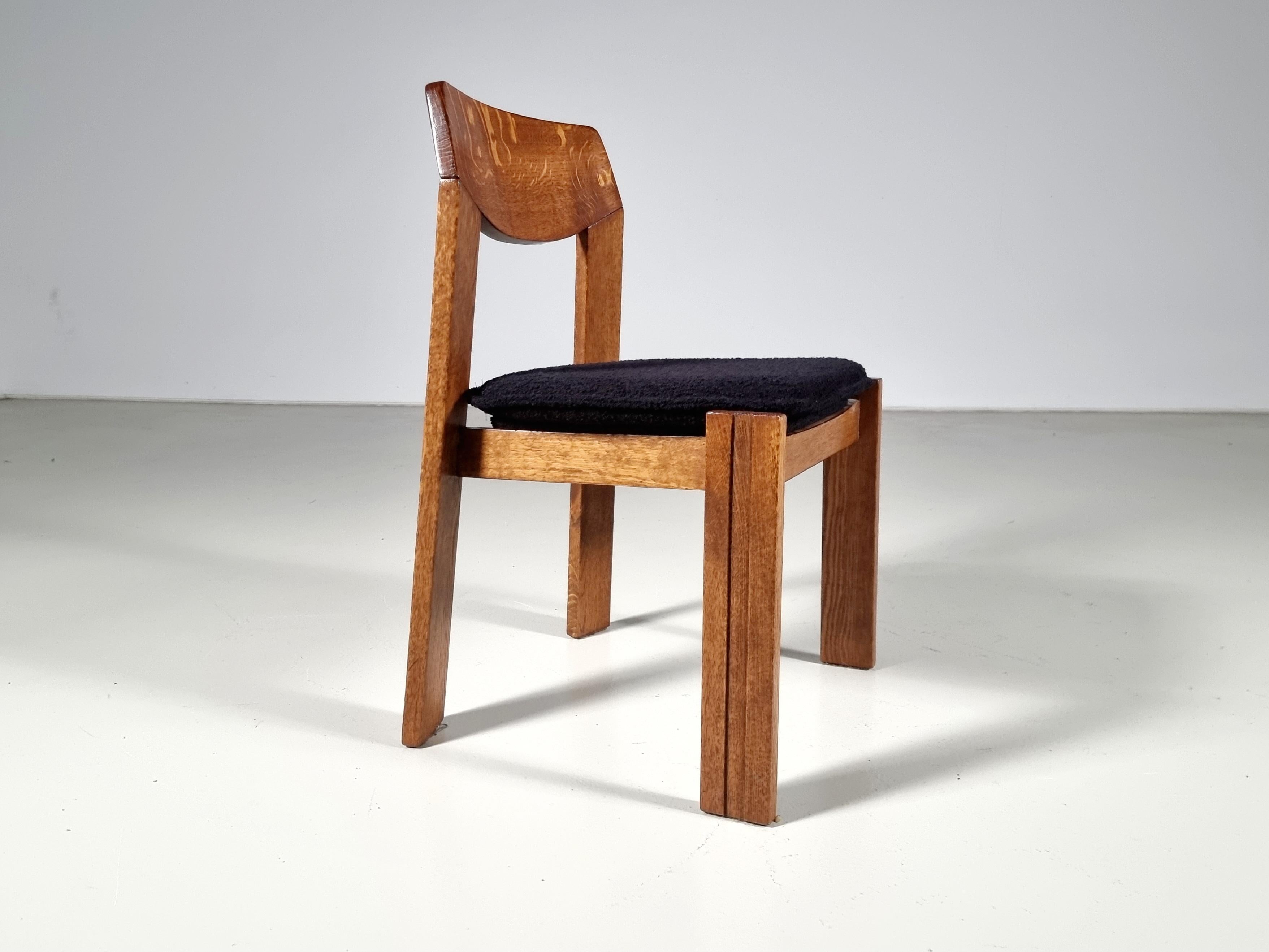 Set of 4 Solid Oak and black bouclé Brutalist Dining Chairs, the Netherlands 7