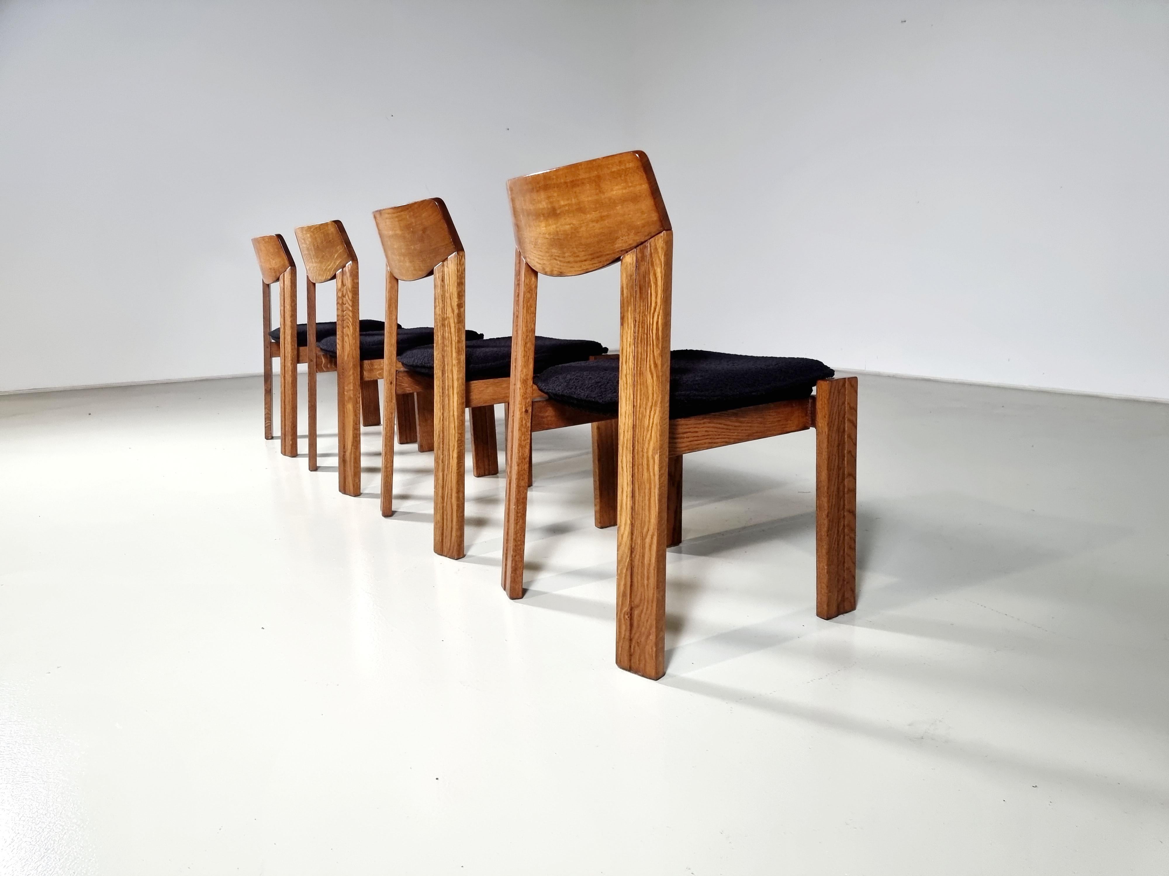 European Set of 4 Solid Oak and black bouclé Brutalist Dining Chairs, the Netherlands