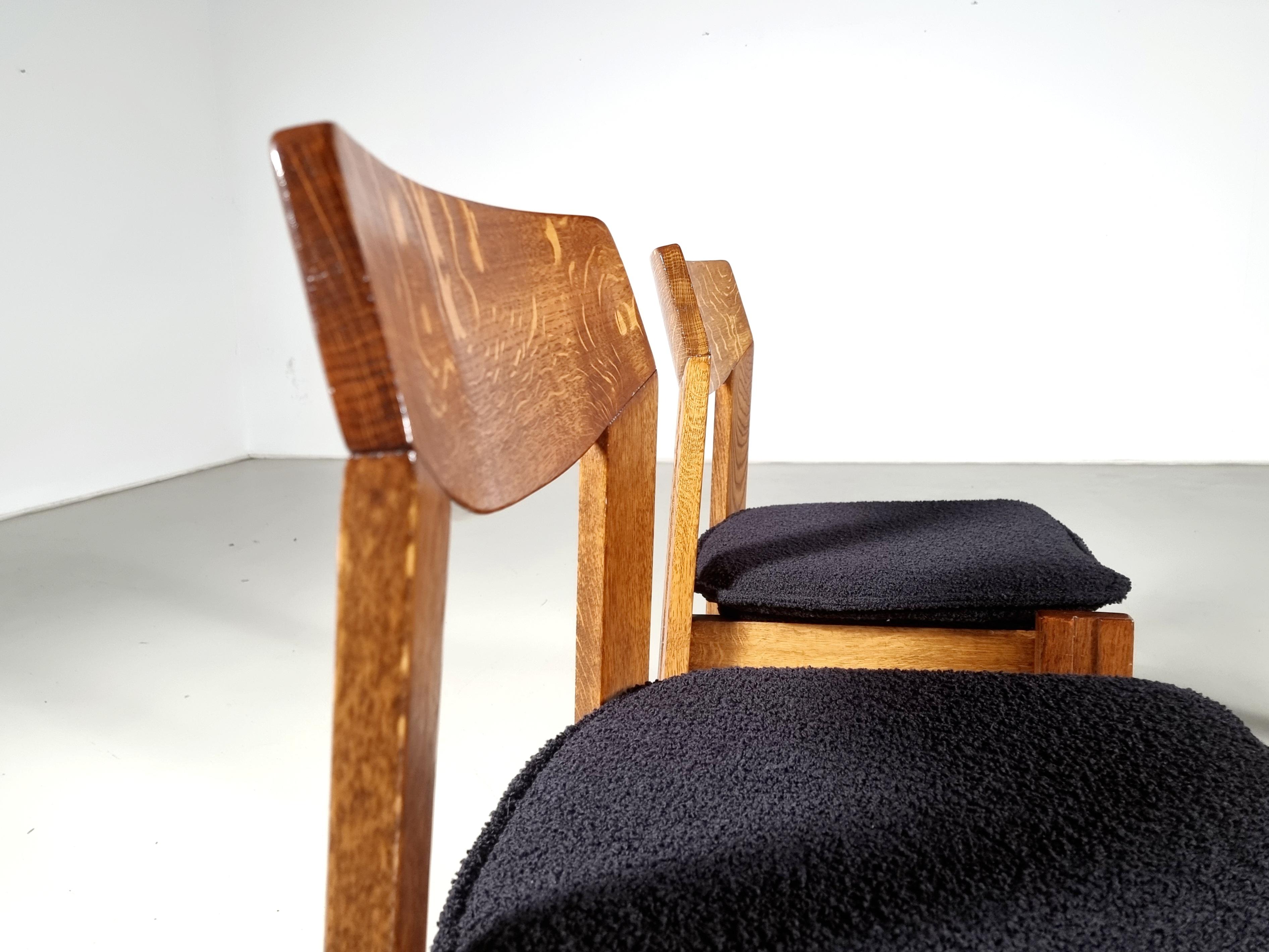 Set of 4 Solid Oak and black bouclé Brutalist Dining Chairs, the Netherlands 3