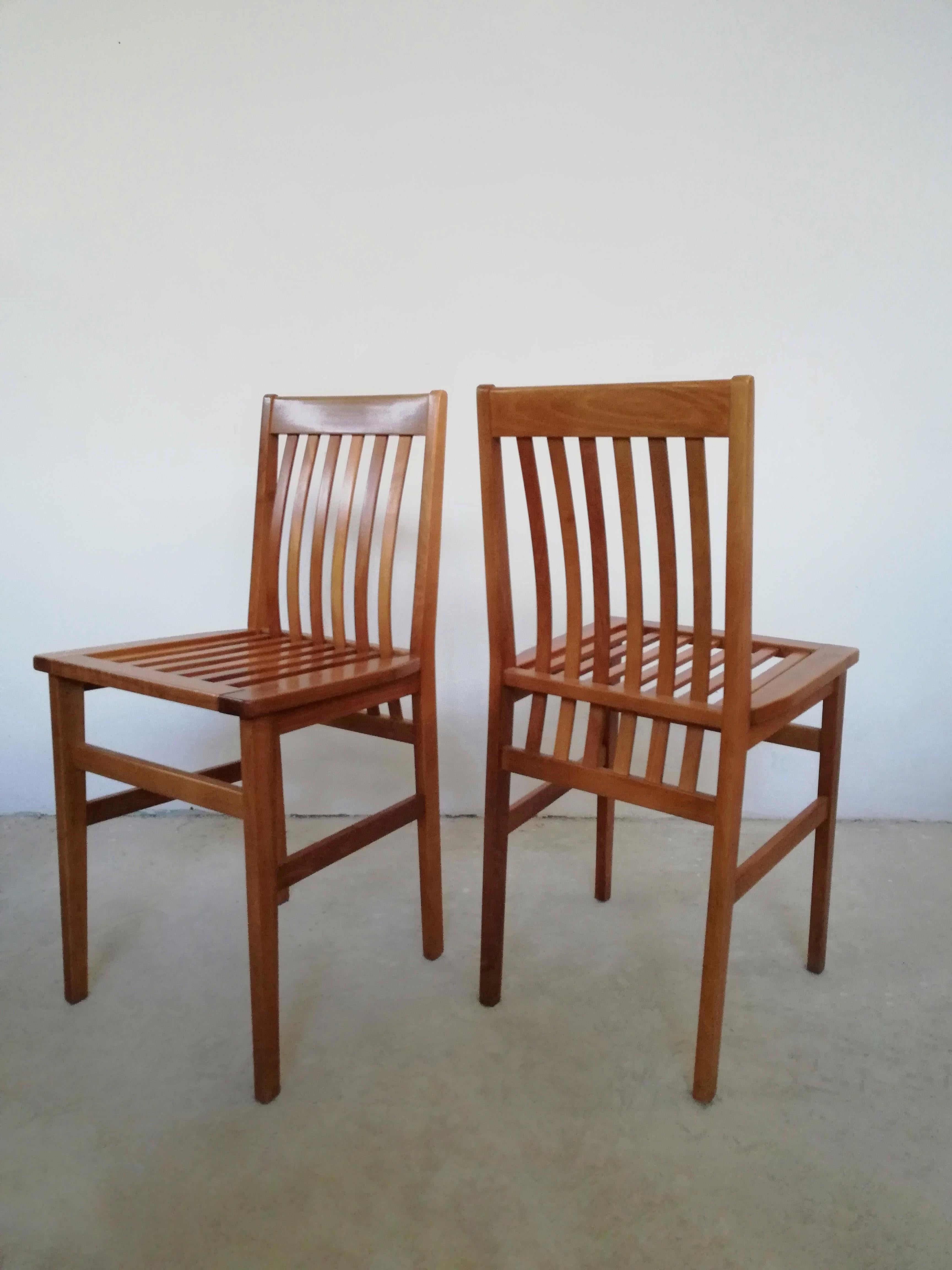 Walnut Set of 4 Solid Wood 