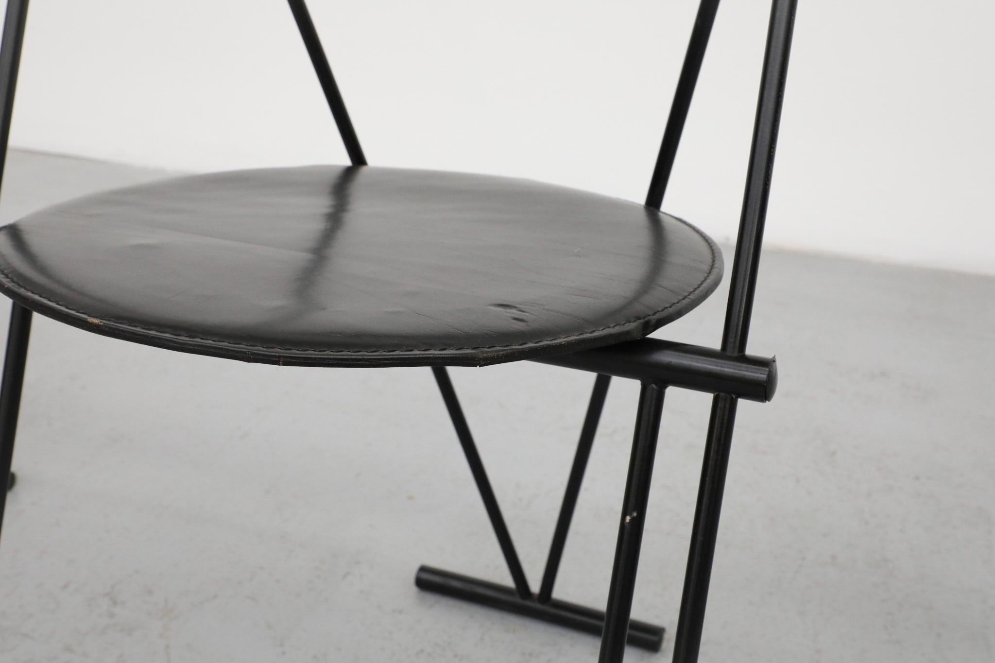 Satz von 4 von Sottsass inspirierten Esszimmerstühlen im Memphis-Stil im Angebot 6