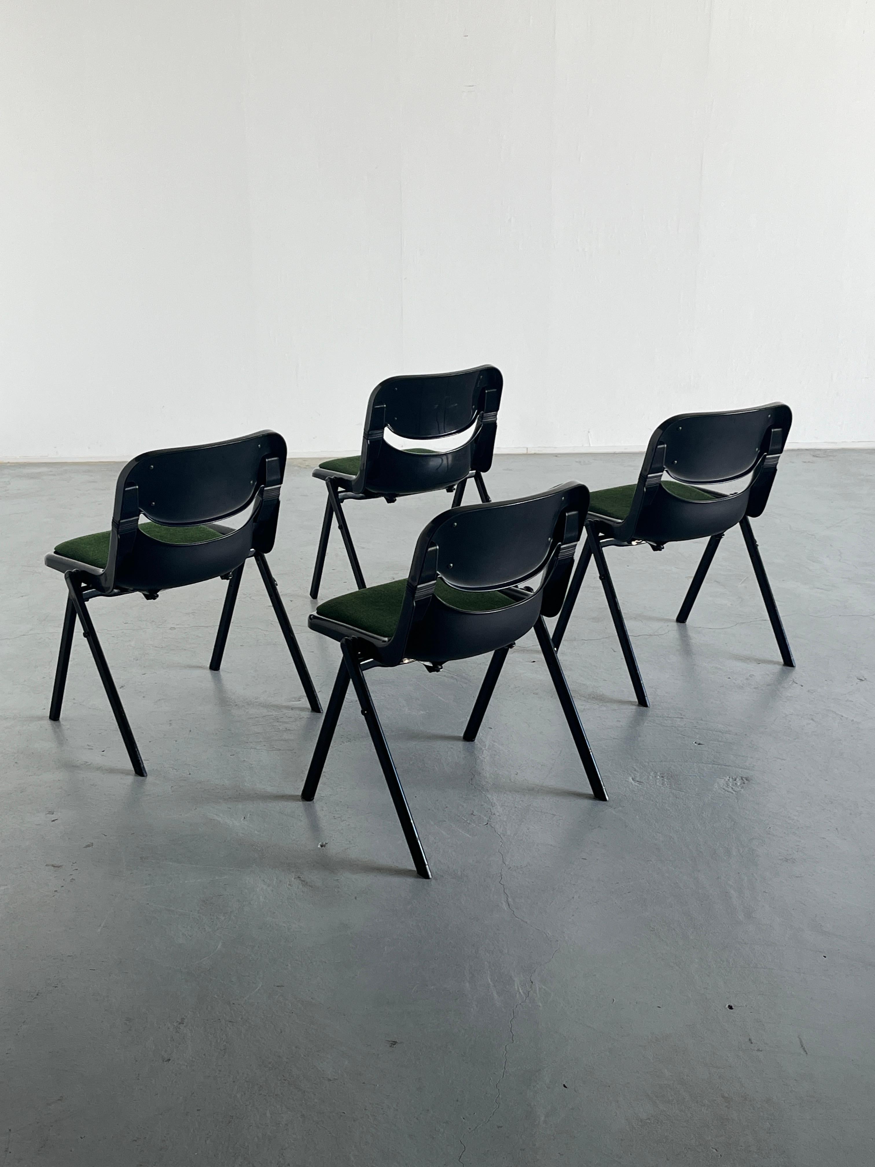 Conjunto de 4 sillas de escritorio Space Age de Giancarlo Piretti y Emilio Ambasz para Dorsal Tapicería en venta