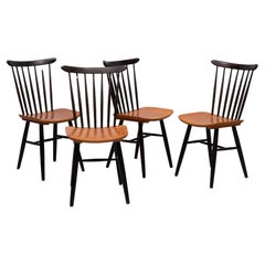 set of 4 spindle back Dining chairs 1960s Holland