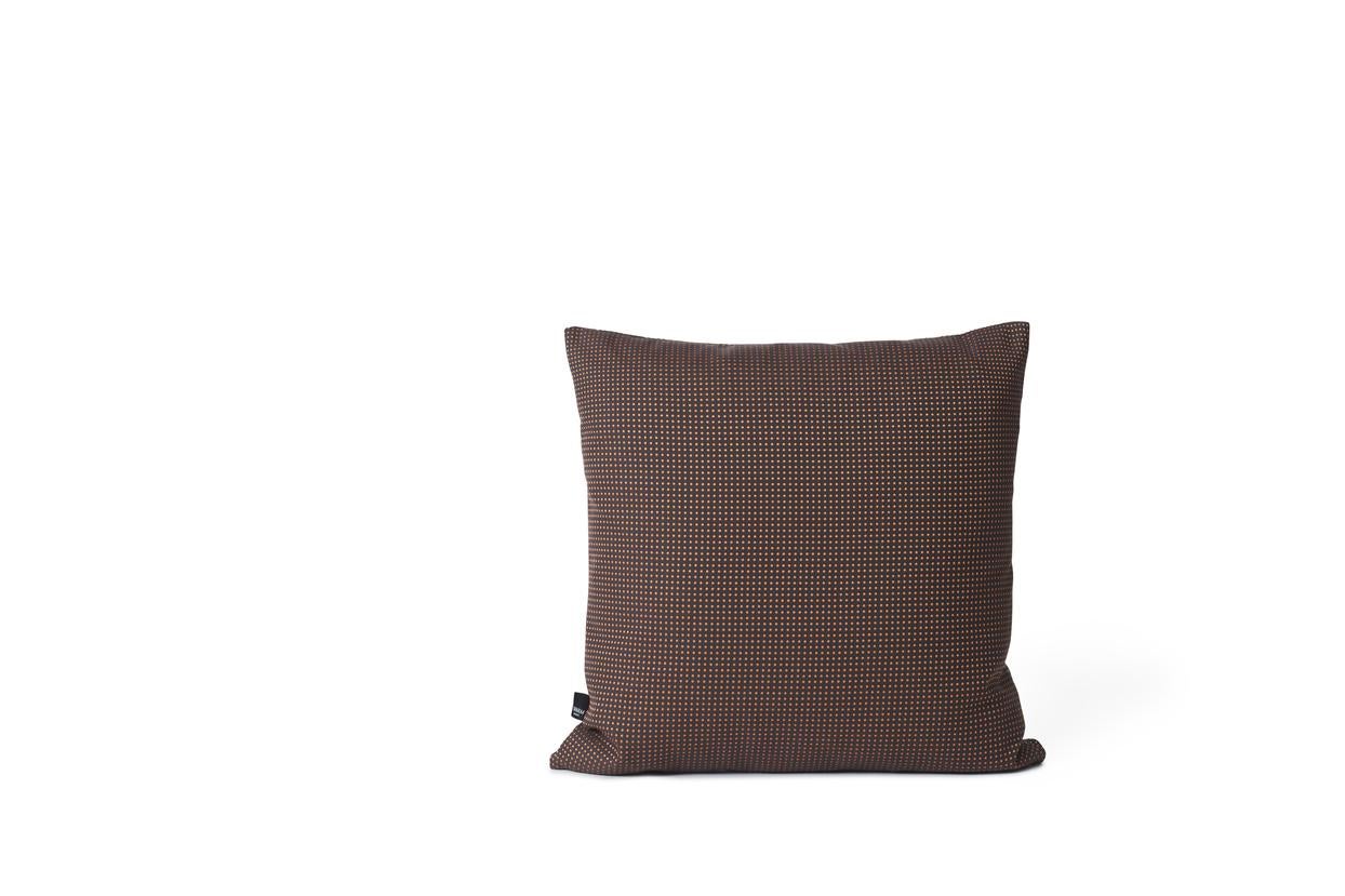 Set of 4 Square Cushions by Warm Nordic For Sale 5