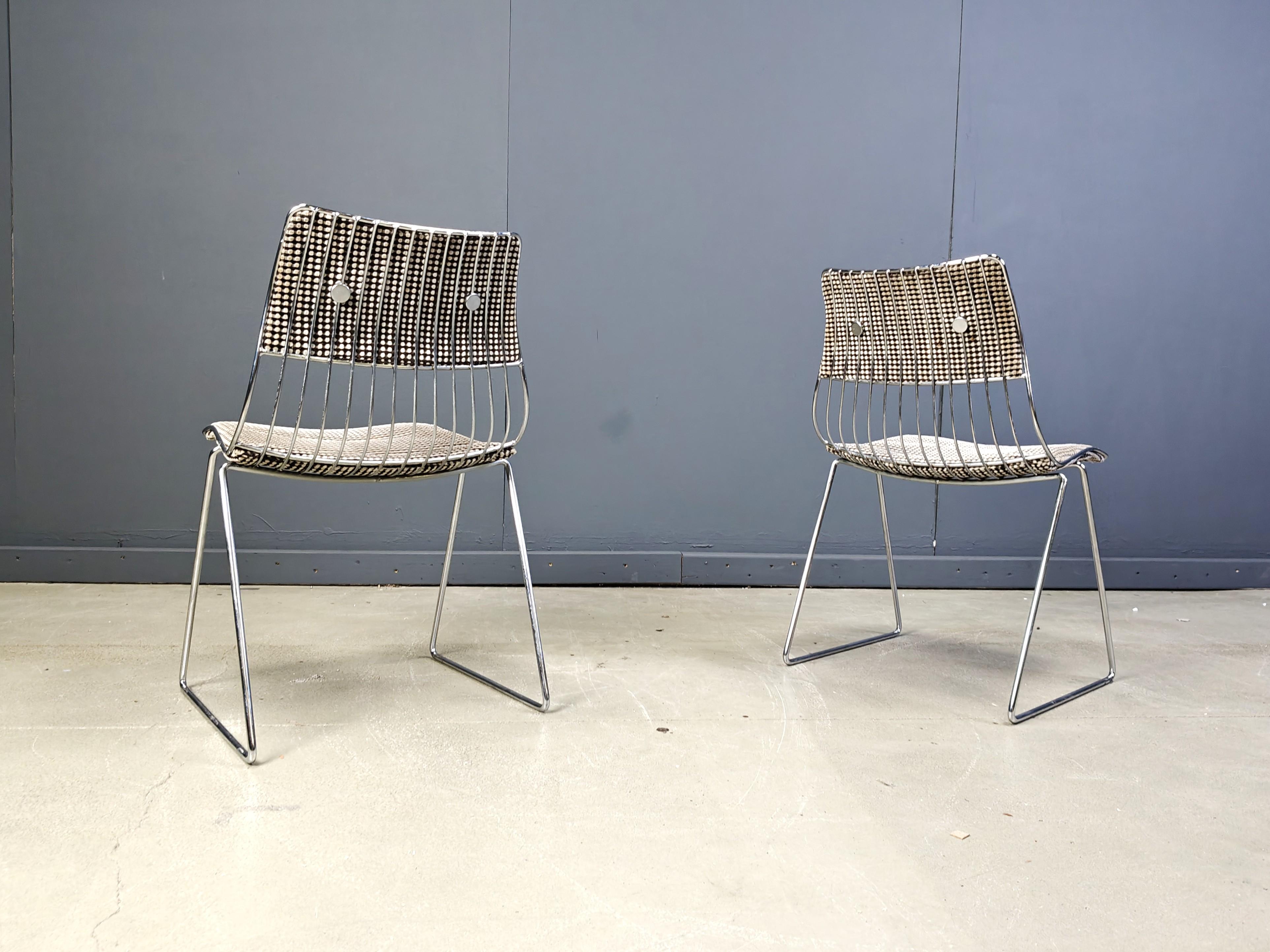 Juego de 4 sillas de comedor apilables de Rudi Verelst para Novalux, años 70 Moderno de mediados de siglo en venta