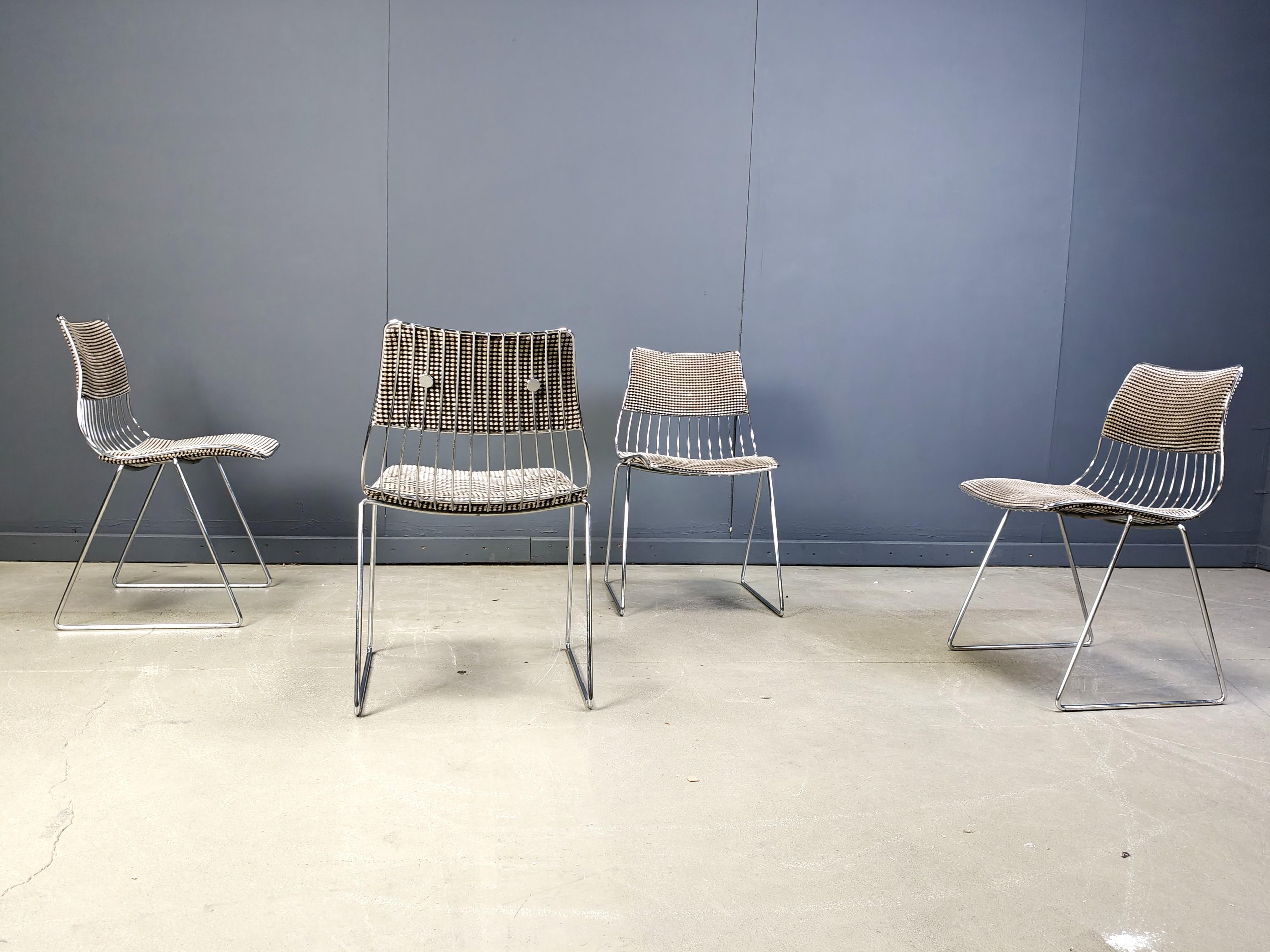 Juego de 4 sillas de comedor apilables de Rudi Verelst para Novalux, años 70 en Bueno estado para la venta en Leuven, Vlaams Gewest