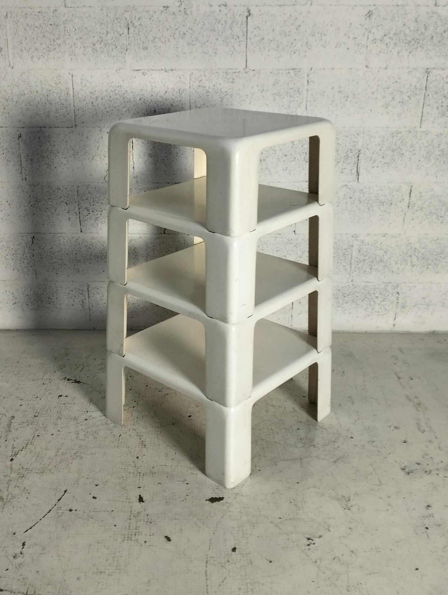 Set of 4 stackable nesting tables “I 4 gatti” by M.Bellini - C&B Italia 70S In Good Condition For Sale In Padova, IT