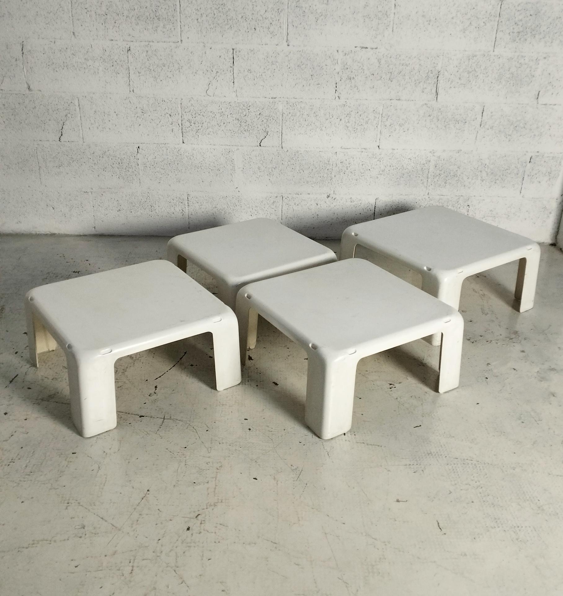 Set of 4 stackable nesting tables “I 4 gatti” by M.Bellini - C&B Italia 70S For Sale 1