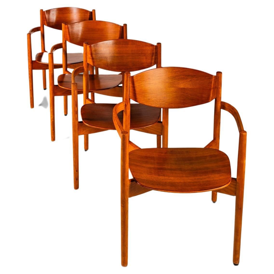 Set of 4 Stacking in Oak & Walnut Chairs by Jens Risom, USA, c. 1960s For Sale