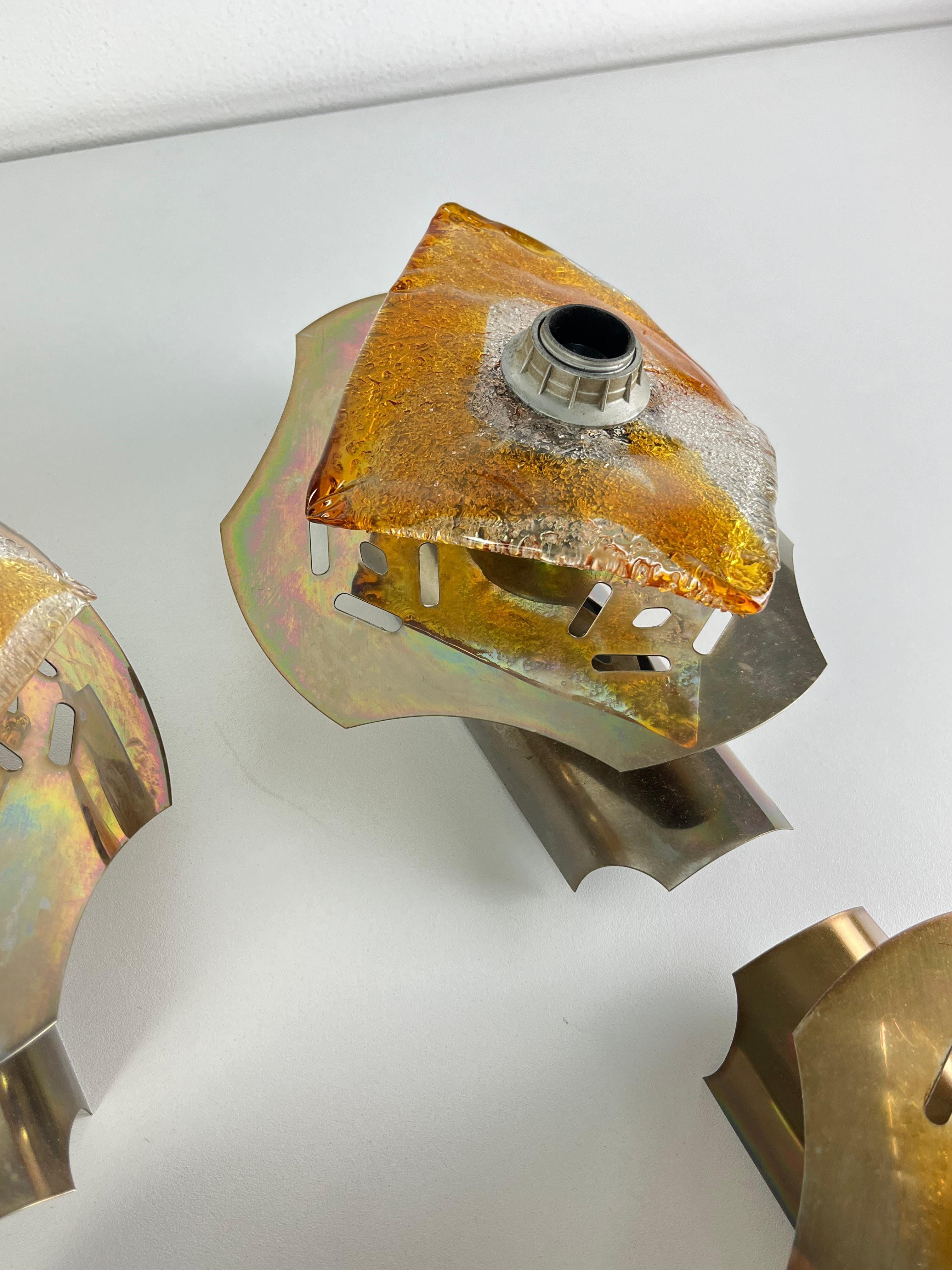 Acier Set of 4 Steel and Murano Glass Wall Lamps attributed to Toni Zuccheri en vente