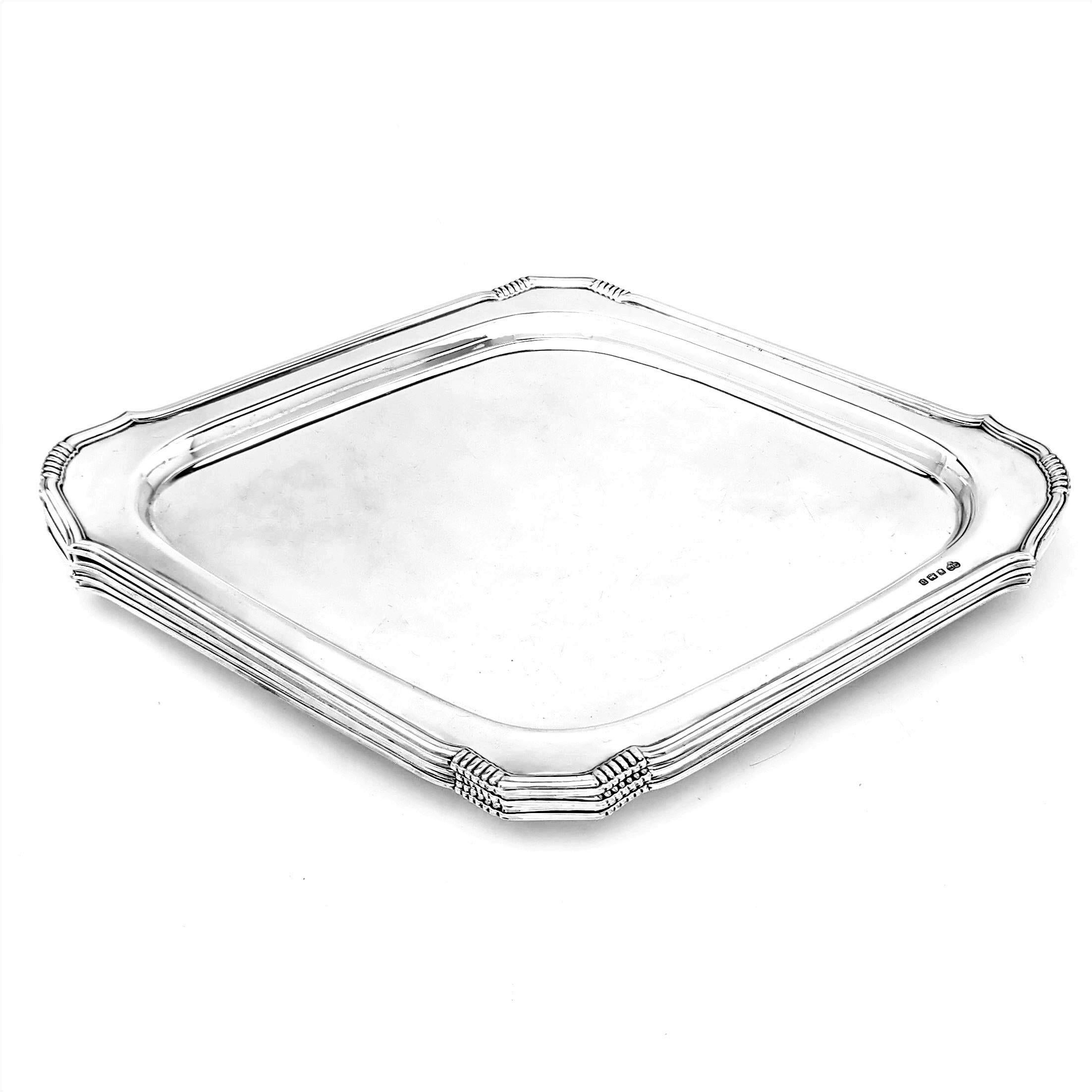 Set of 4 Sterling Silver Art Deco Serving Platters / Trays / Salvers 1956 In Good Condition In London, GB