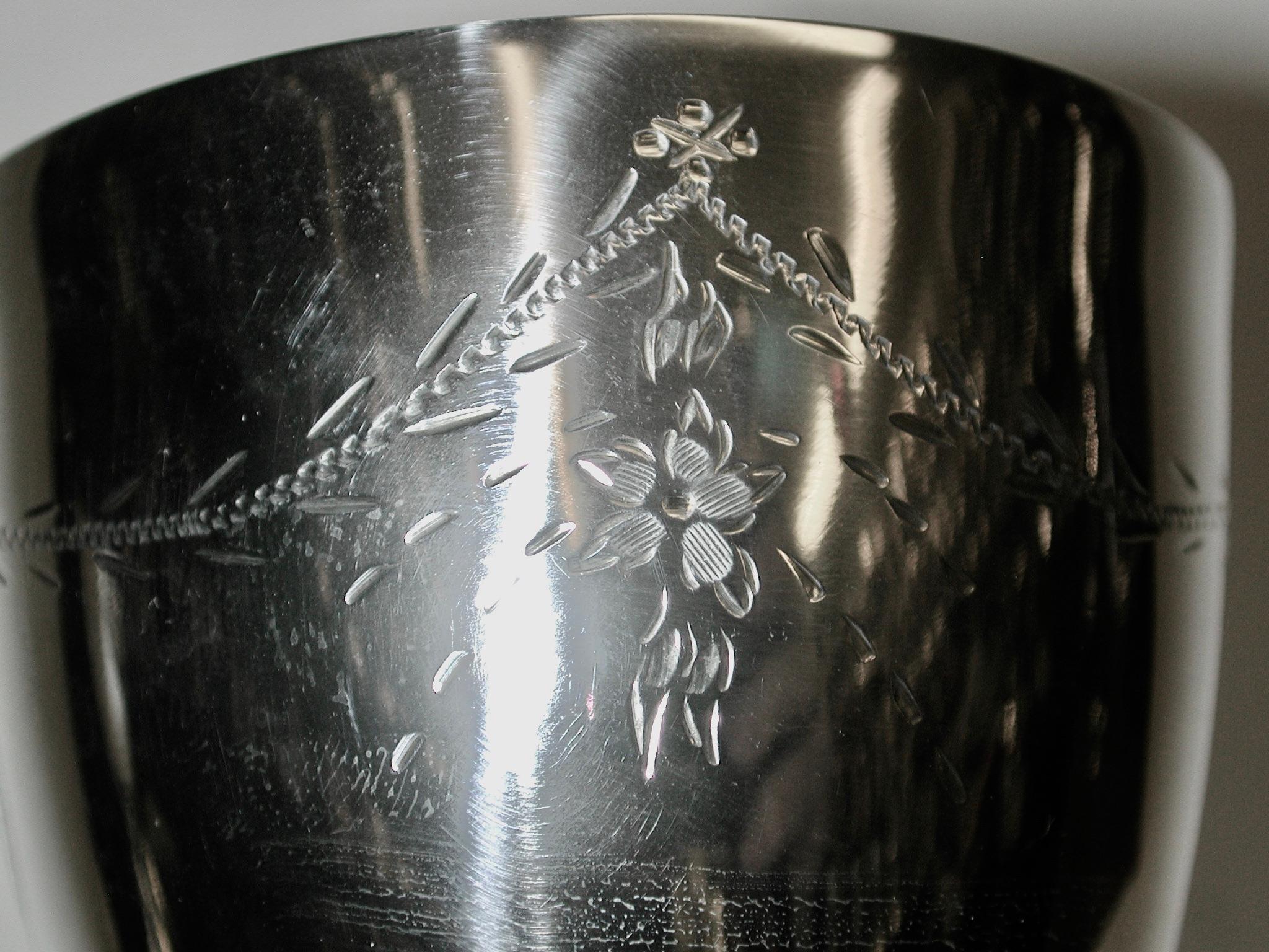 Set di 4 pezzi in argento sterling  Calici da vino con taglio brillante in stile Geo 111 Londra 1972 In condizioni buone in vendita a London, GB