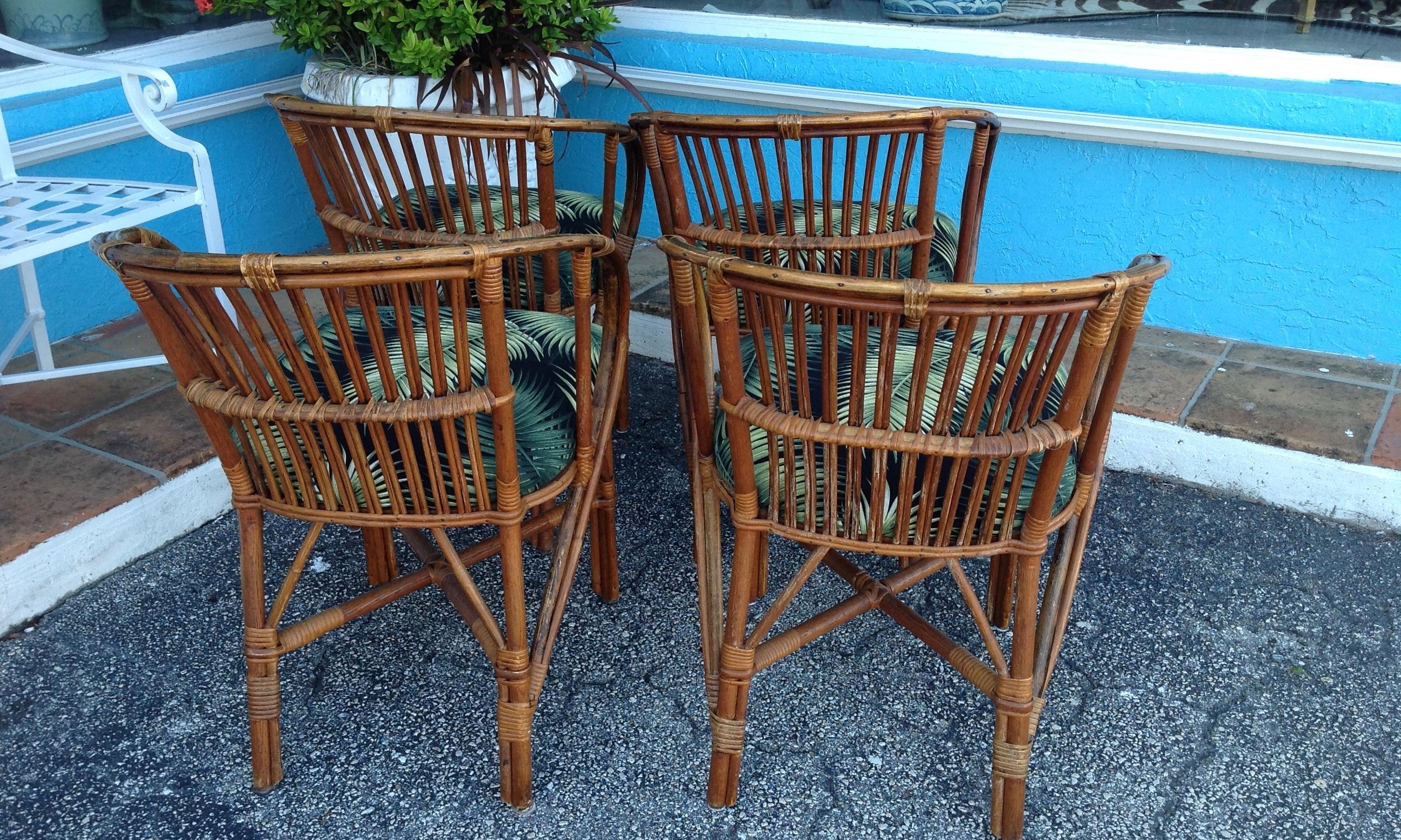 Set of 4 Stick Rattan Game Table Chairs 1