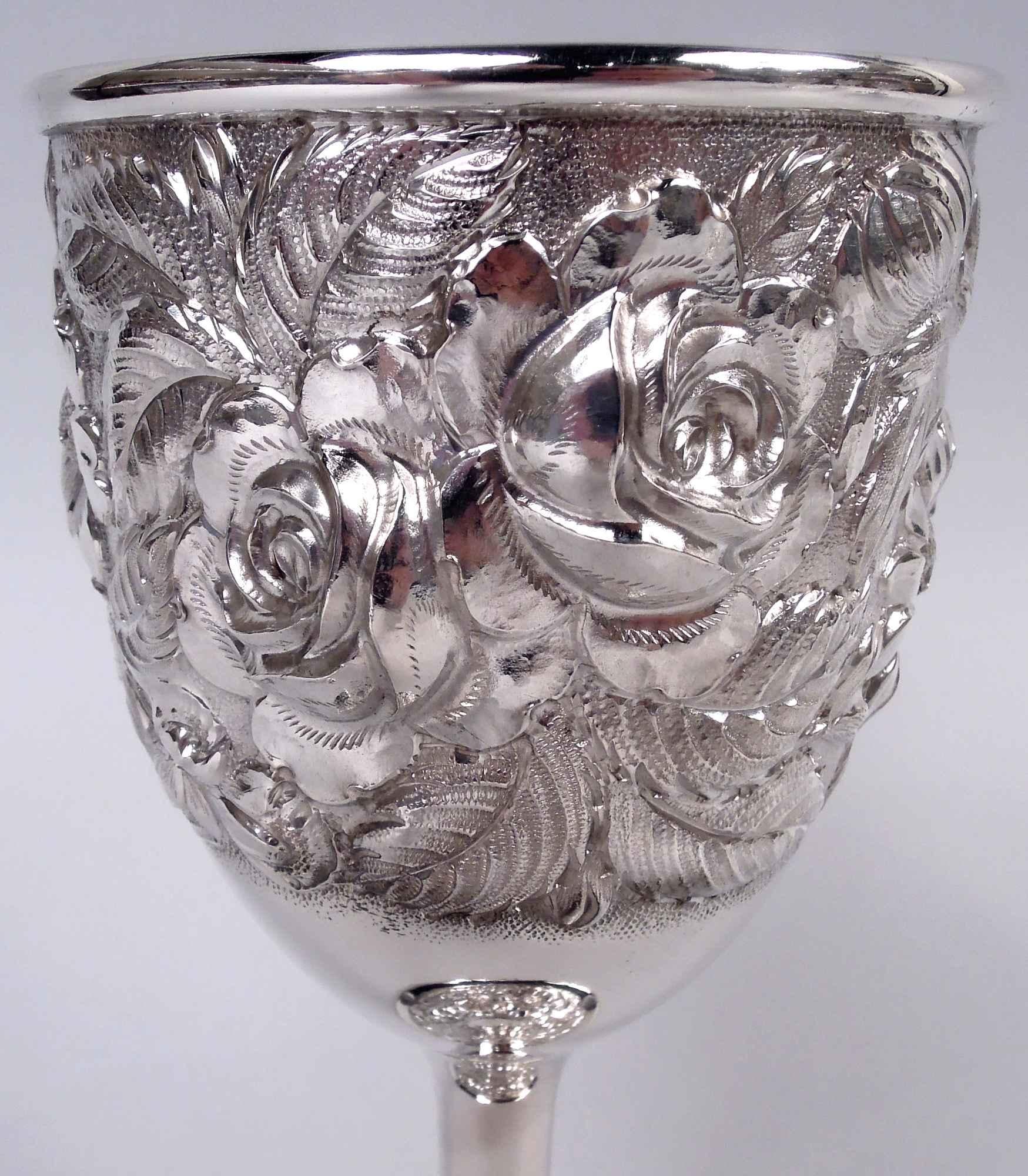 Satz von 4 Stieff Baltimore Repousse Sterling Silber Pokalen, 1934 im Zustand „Gut“ im Angebot in New York, NY