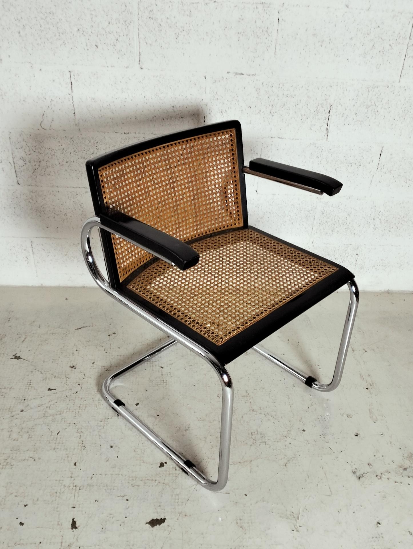 Set of 4 straw and steel chromed chairs attributed to L.Saccardo for Armet 70's In Good Condition For Sale In Padova, IT