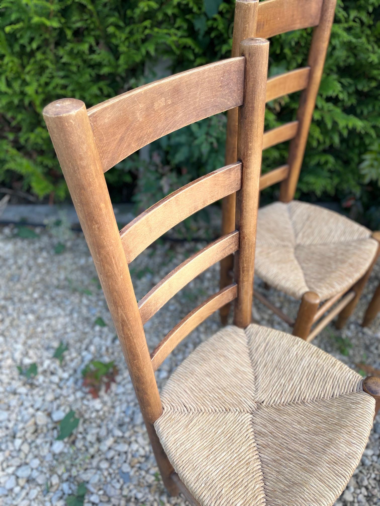 Set of 4 Straw Chairs in the style of  Charlotte Perriand For Sale 2