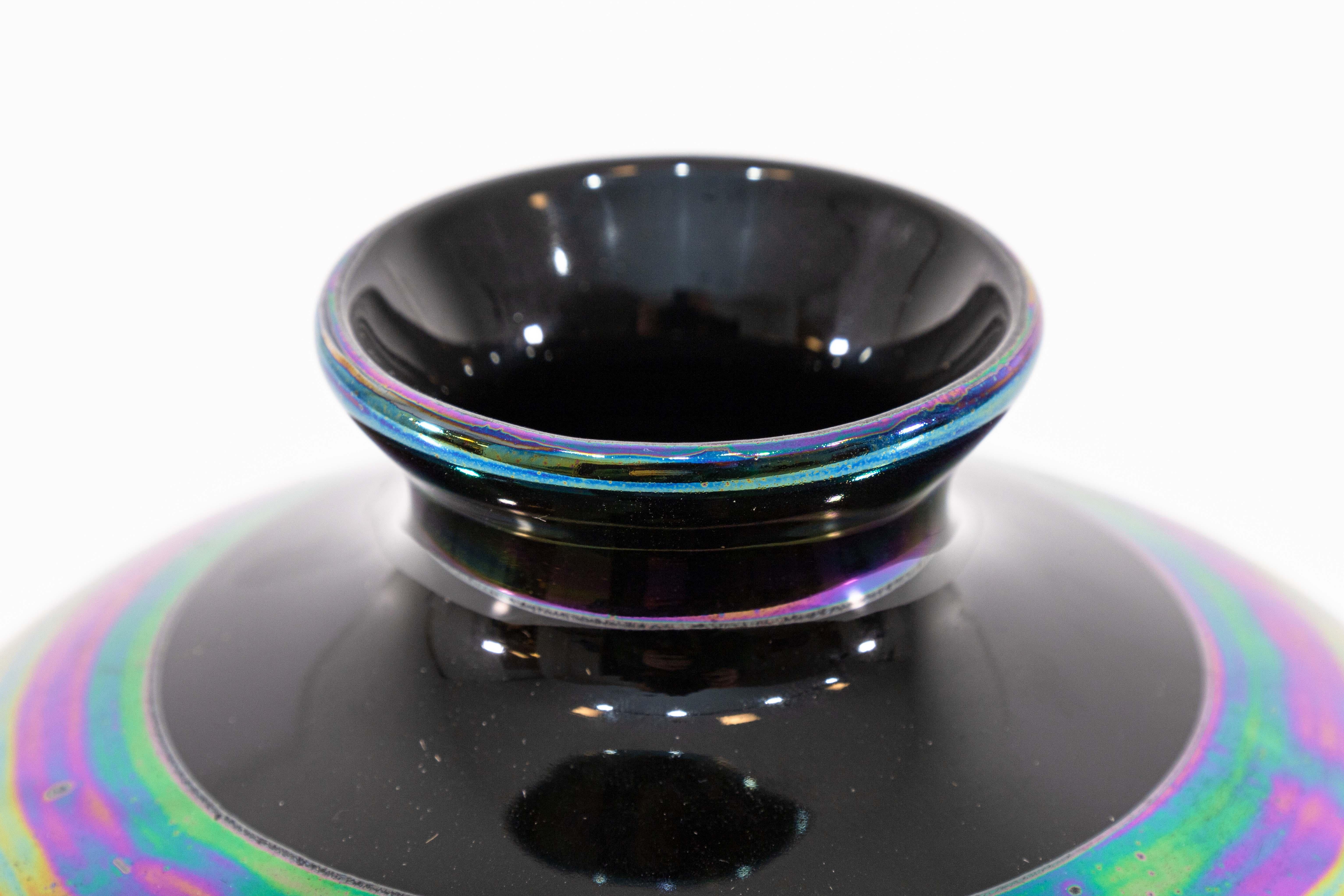 Ceramica Set di 4 vasi in ceramica nera iridescente a righe Contemporary Modern in vendita