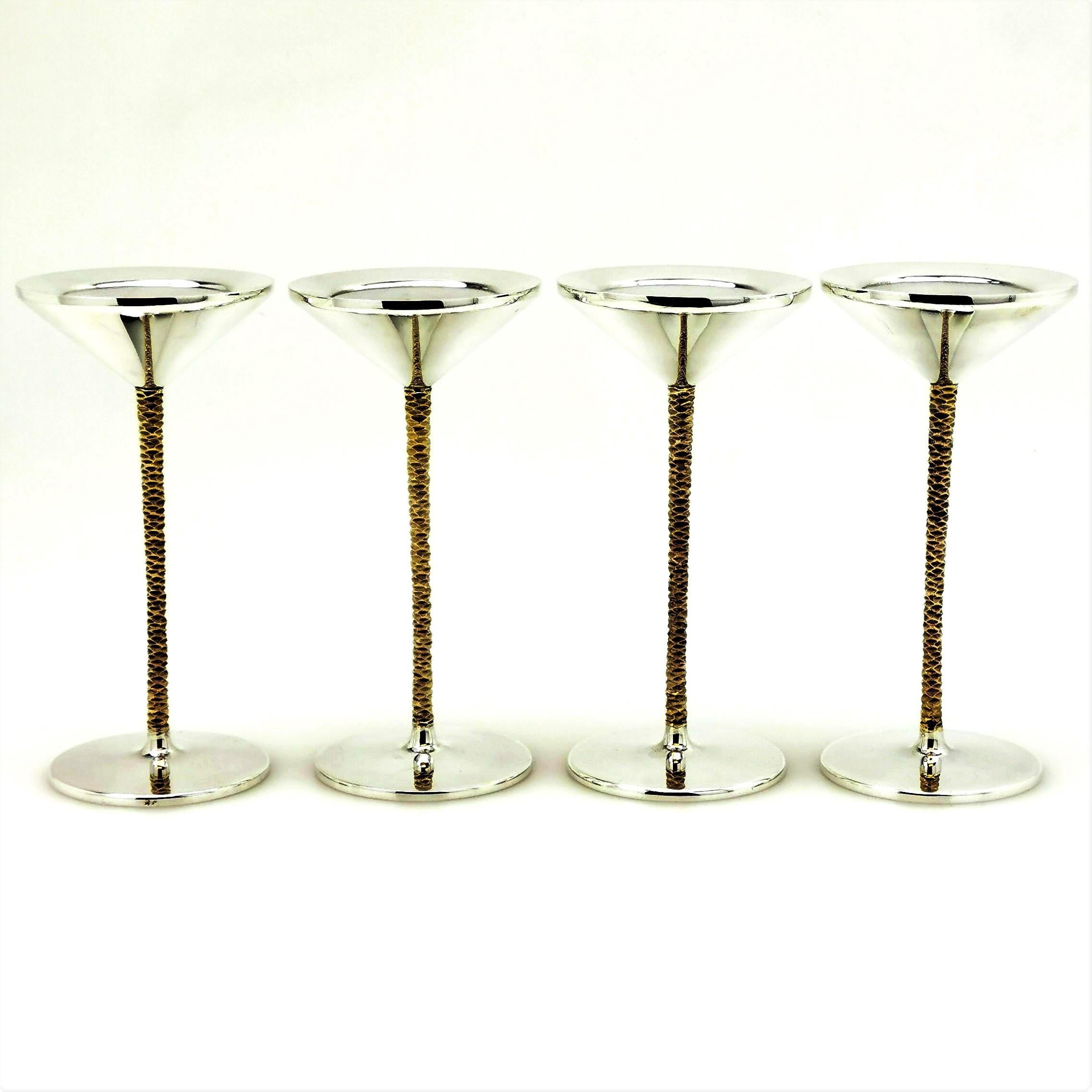 Set of 4 Stuart Devlin Sterling Silver & Gilt Candlesticks 1972 Boxed Modernist In Good Condition In London, GB