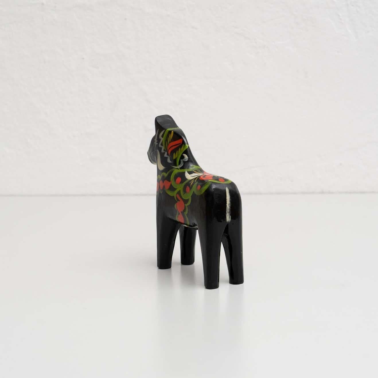 Set of 4 Swedish Folk Wooden Dala Horse Toys, circa 1960 For Sale 10
