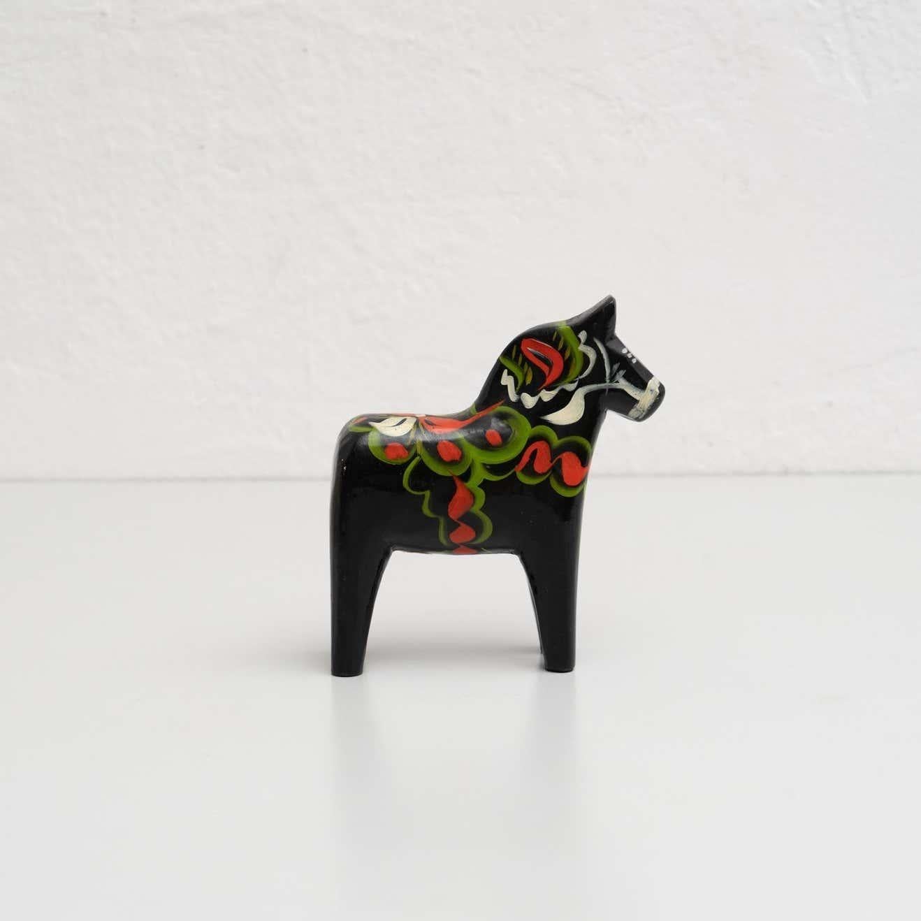 Set of 4 Swedish Folk Wooden Dala Horse Toys, circa 1960 For Sale 12