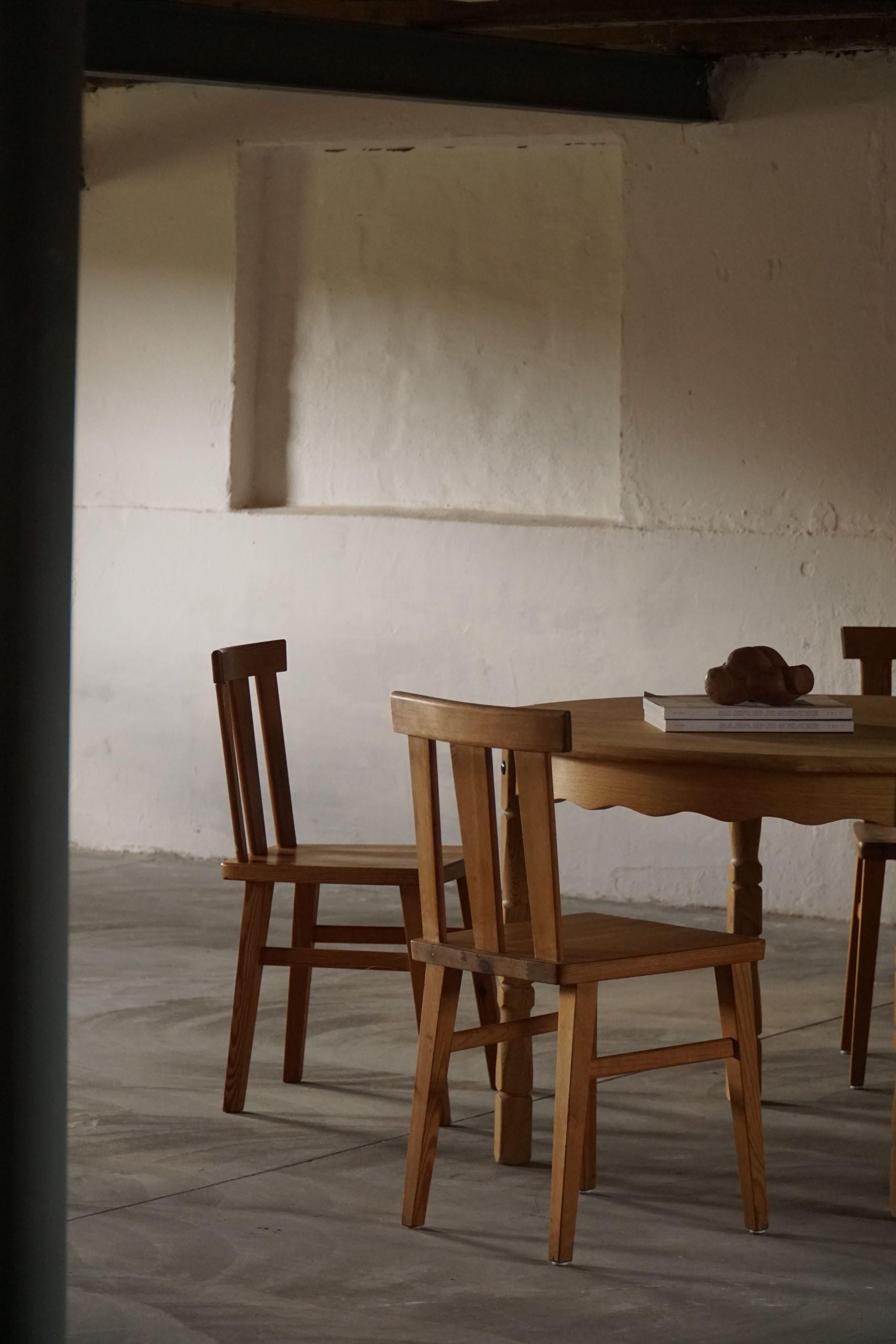 Satz von 4 modernen schwedischen Stühlen aus massivem Kiefernholz, Axel Einar Hjorth-Stil, 1930er Jahre im Zustand „Gut“ im Angebot in Odense, DK