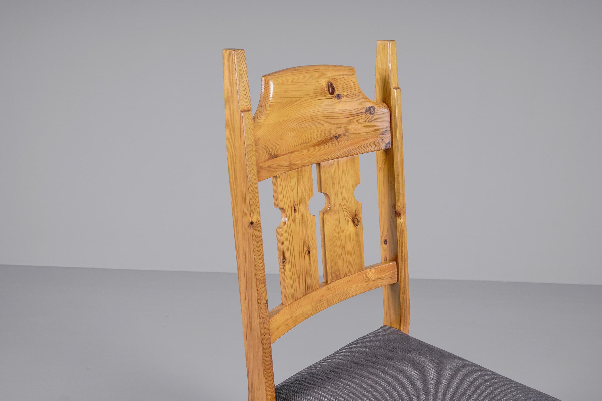  Set of 4 Swedish Pine Chairs by Gilbert Marklund for Furusnickarn AB, 1970s For Sale 12