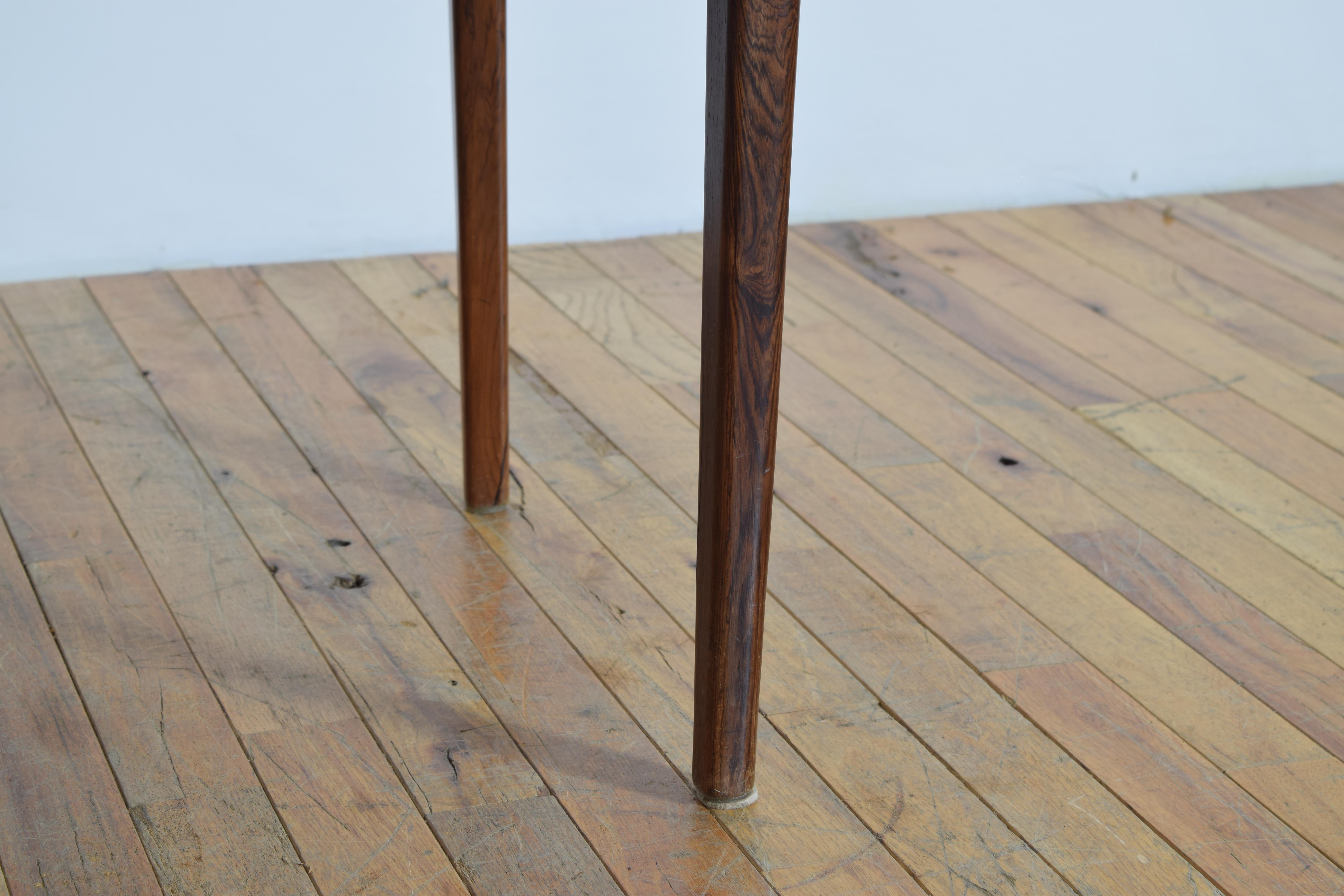 Set di 4 sedie da pranzo svedesi in teak e pelle, metà del XX secolo in vendita 4