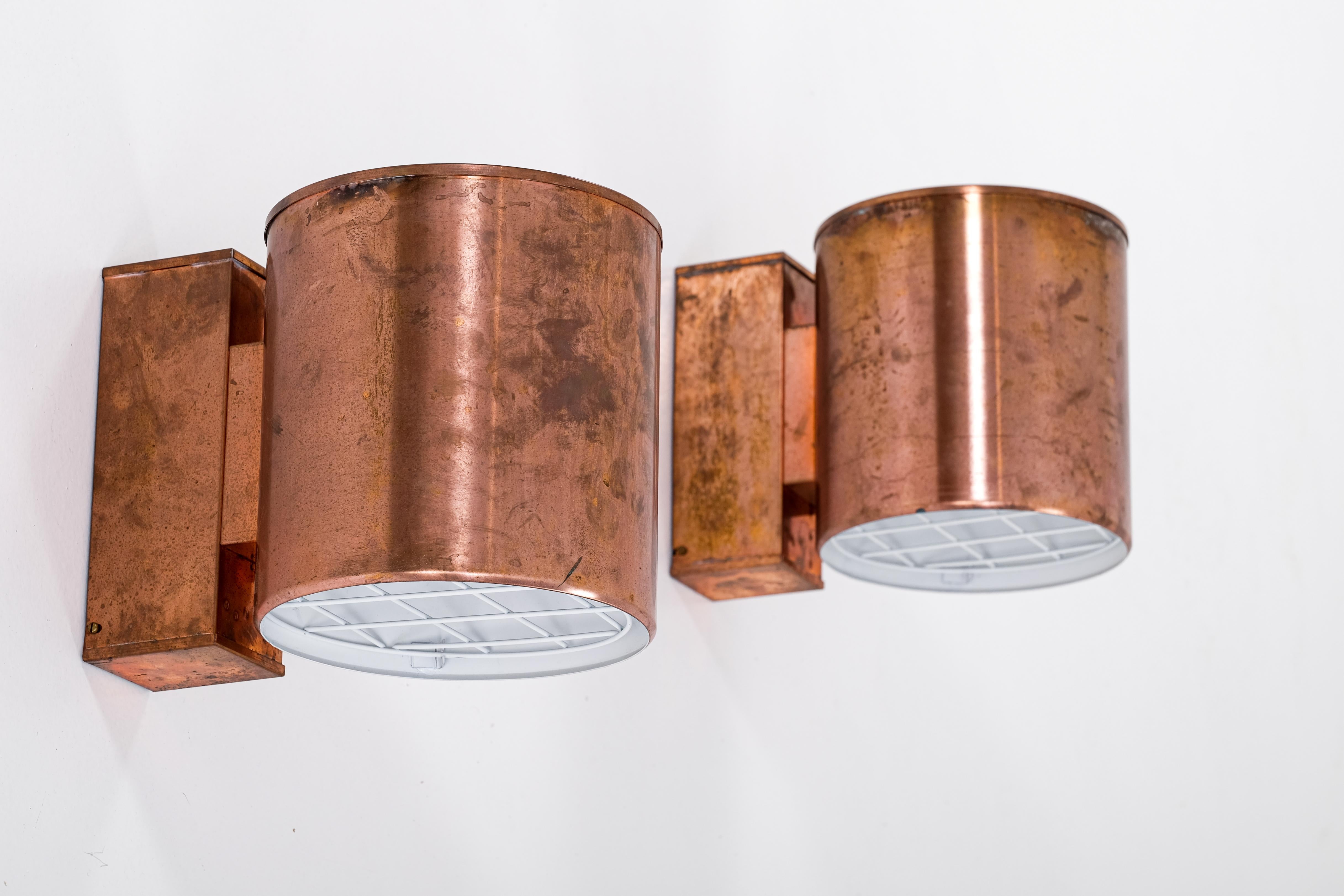 Large copper wall lights, produced by Falkenbergs Belysning, Sweden, 1970s.
Please note: Listed price is for a pair. 
