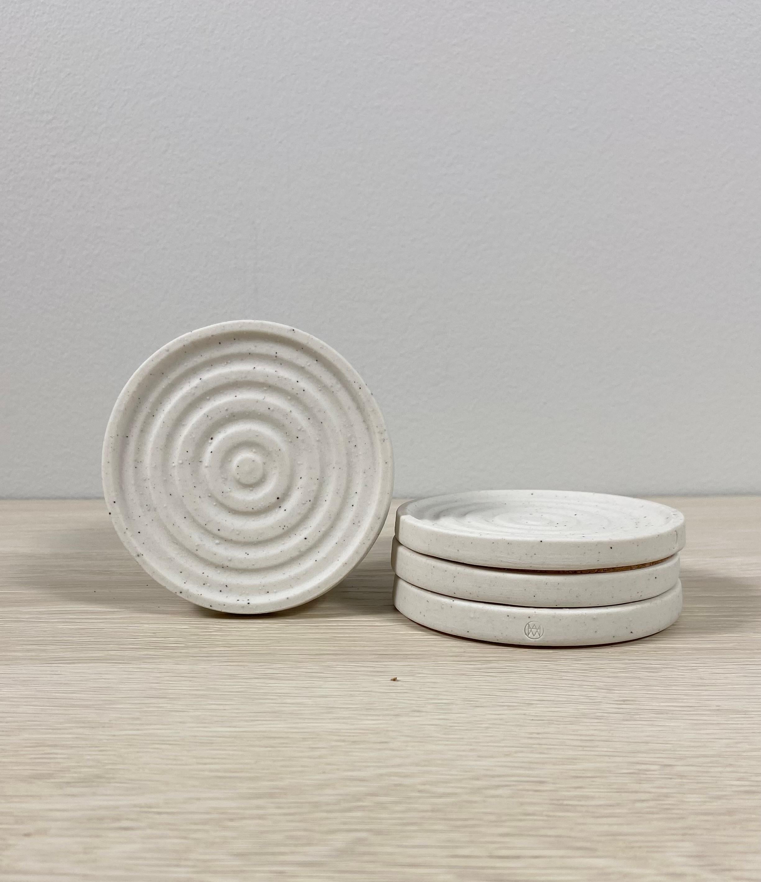 Modern Set of 4 Swirl Porcelain Coasters For Sale