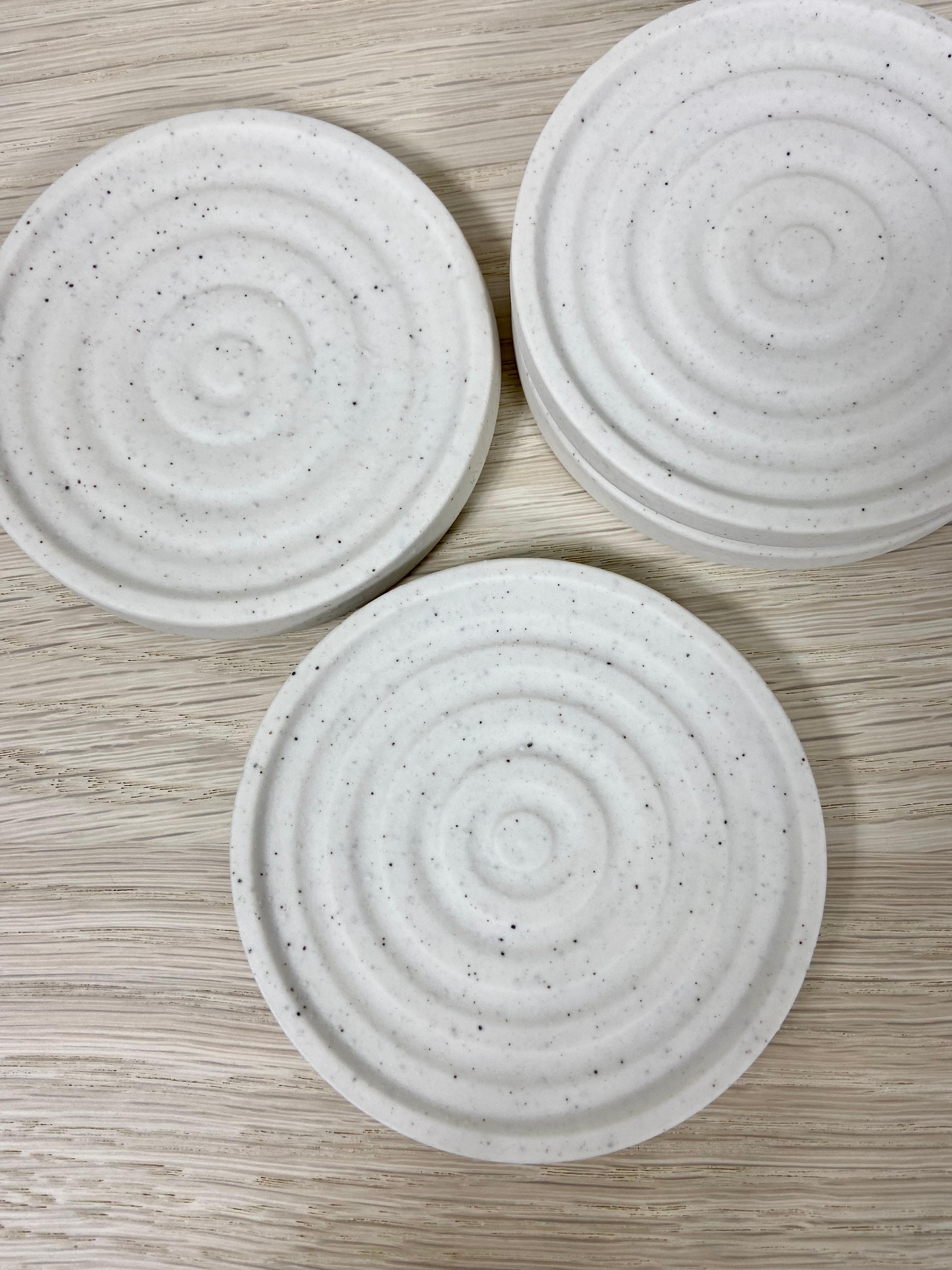 Hand-Crafted Set of 4 Swirl Porcelain Coasters For Sale