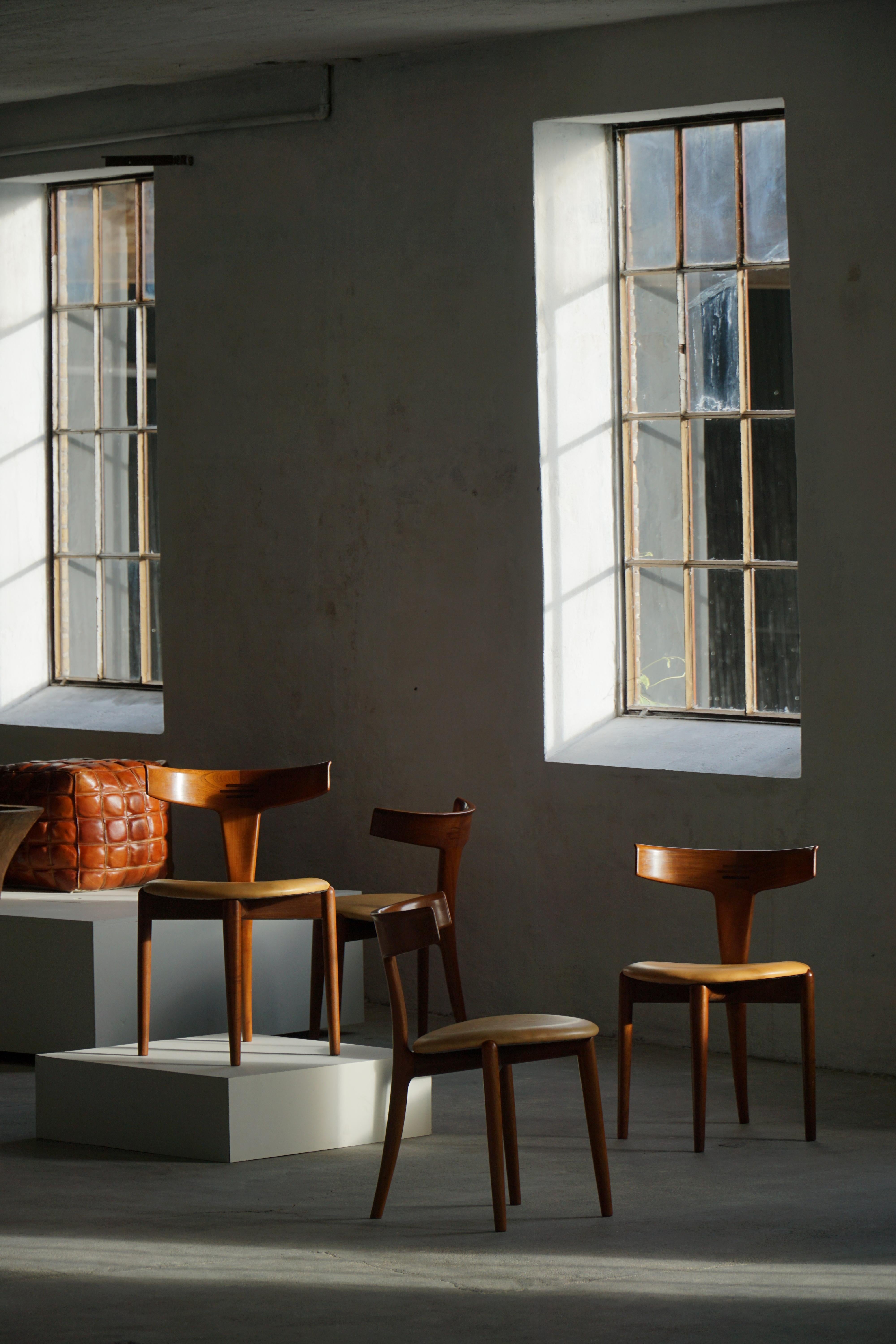 Ensemble de 4 chaises 