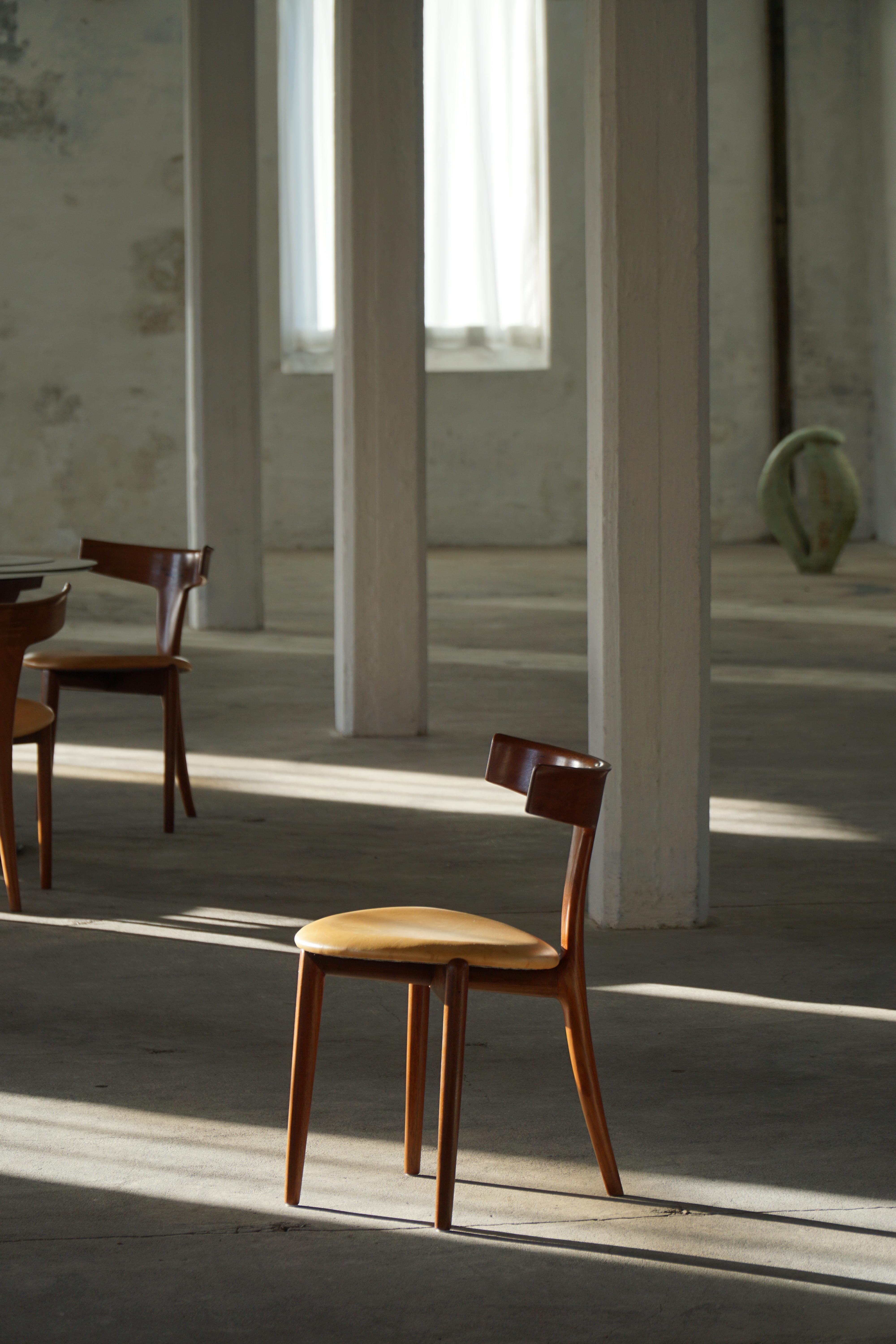 Ensemble de 4 chaises 