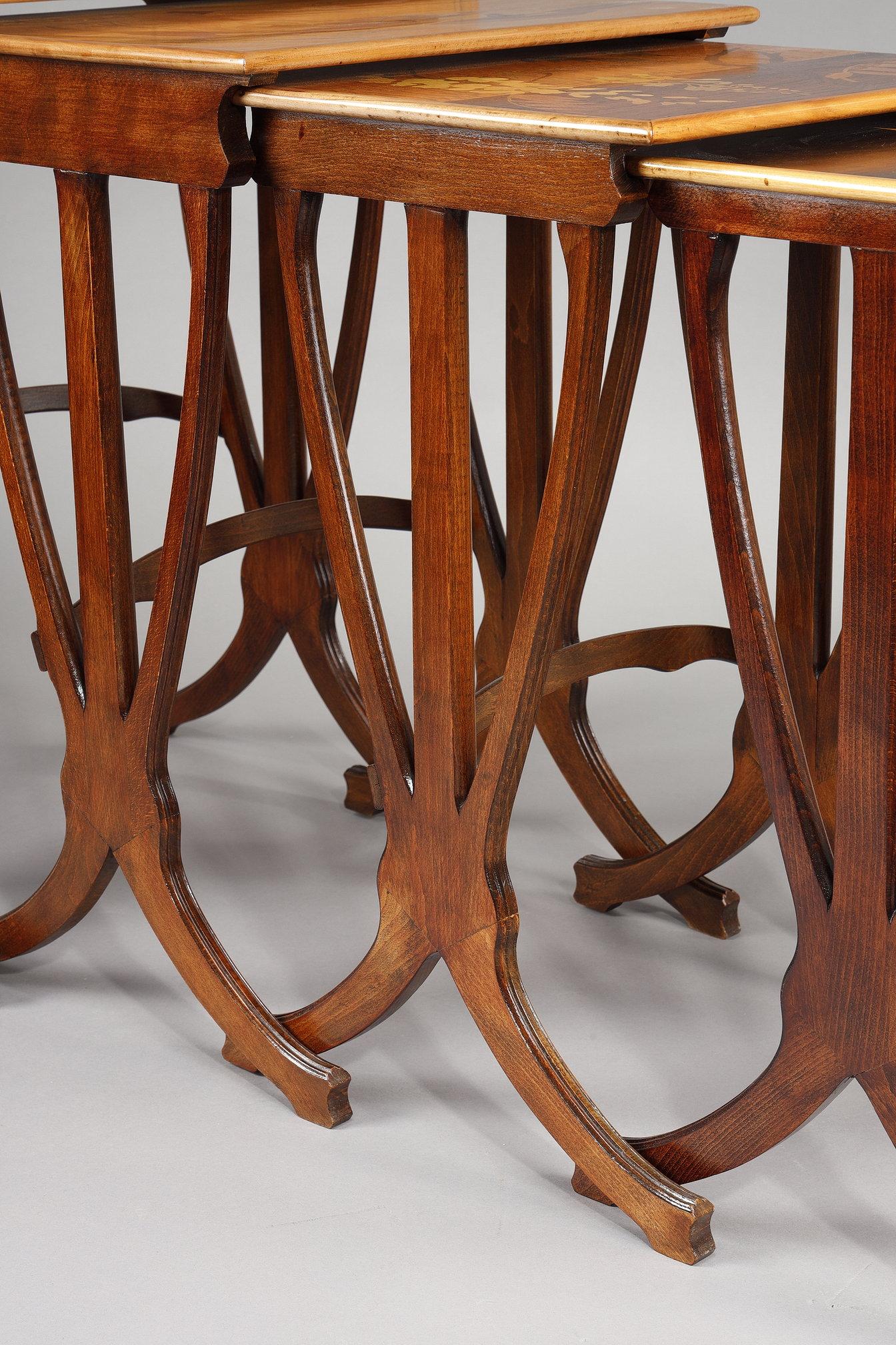 Set of 4 Tables Gigognes signed Gallé For Sale 5