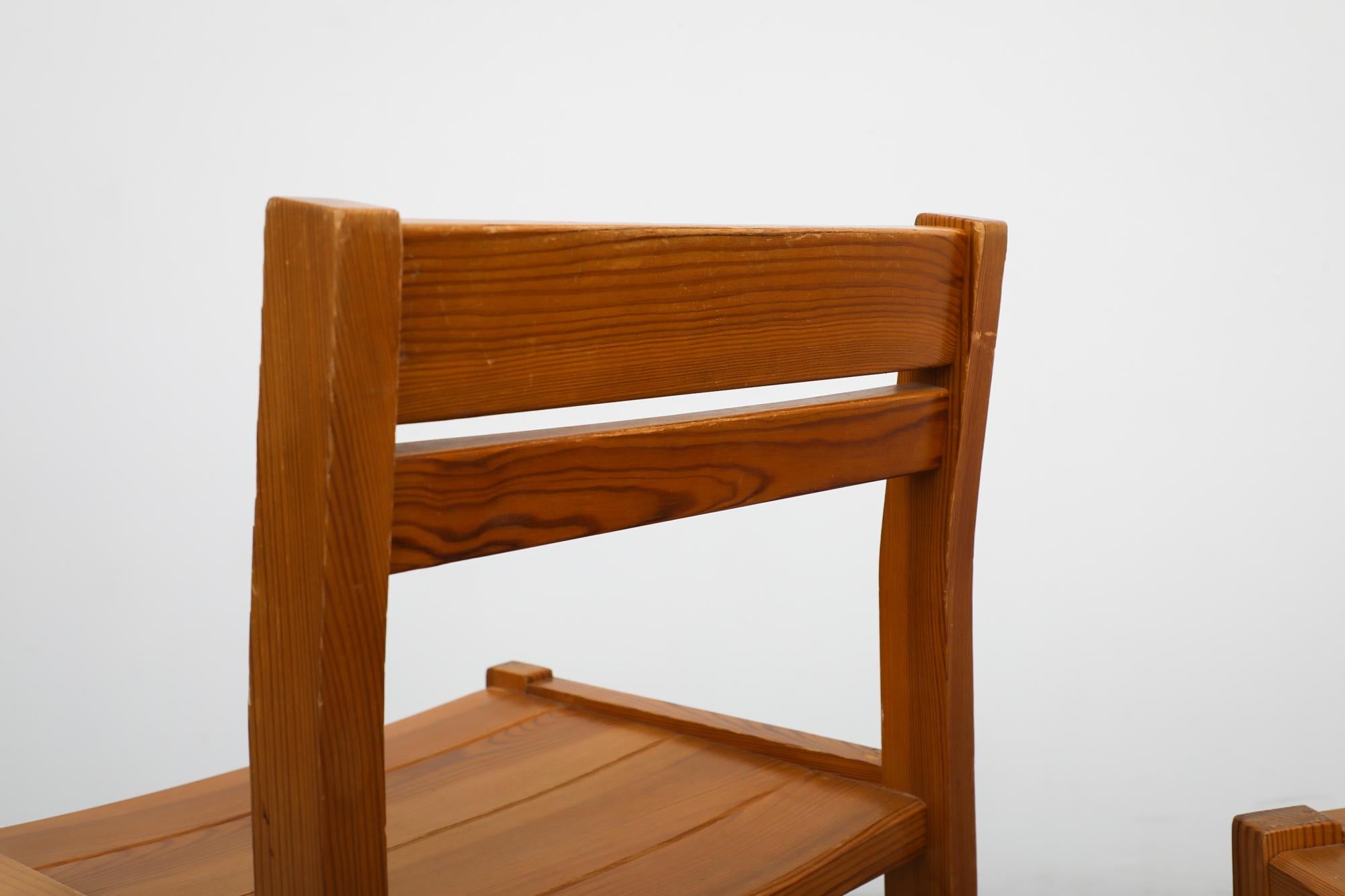 Ensemble de 4 chaises de salle à manger à lattes en pin d'inspiration Tapiovaara de Lundia avec cadres cubiques en vente 3