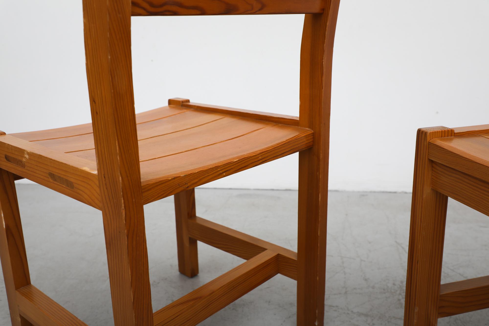 Ensemble de 4 chaises de salle à manger à lattes en pin d'inspiration Tapiovaara de Lundia avec cadres cubiques en vente 4