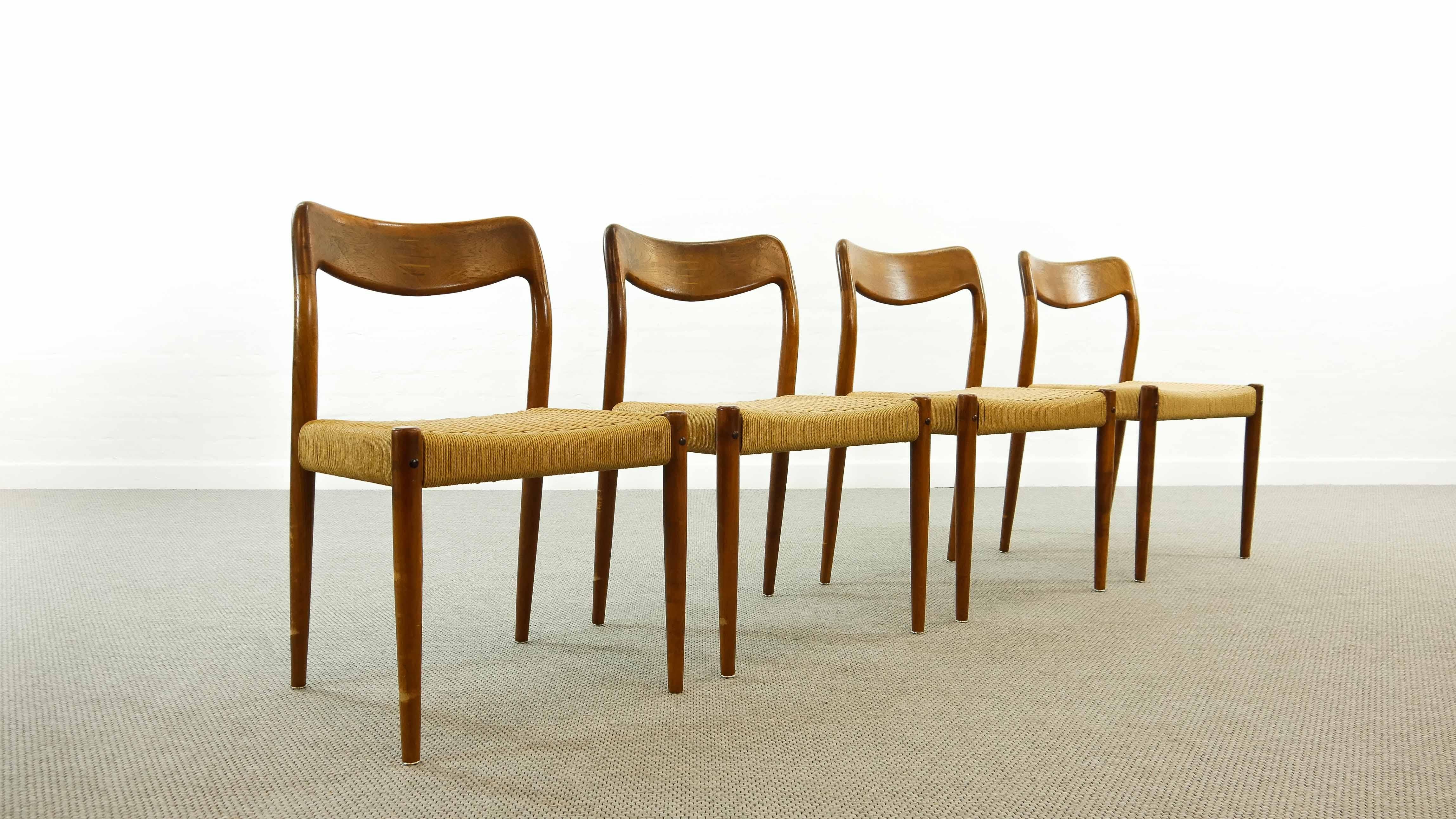 Scandinavian Modern Set of 4 Teak Chairs with Papercord Seat by Johannes Andersen for Uldum, Denmark