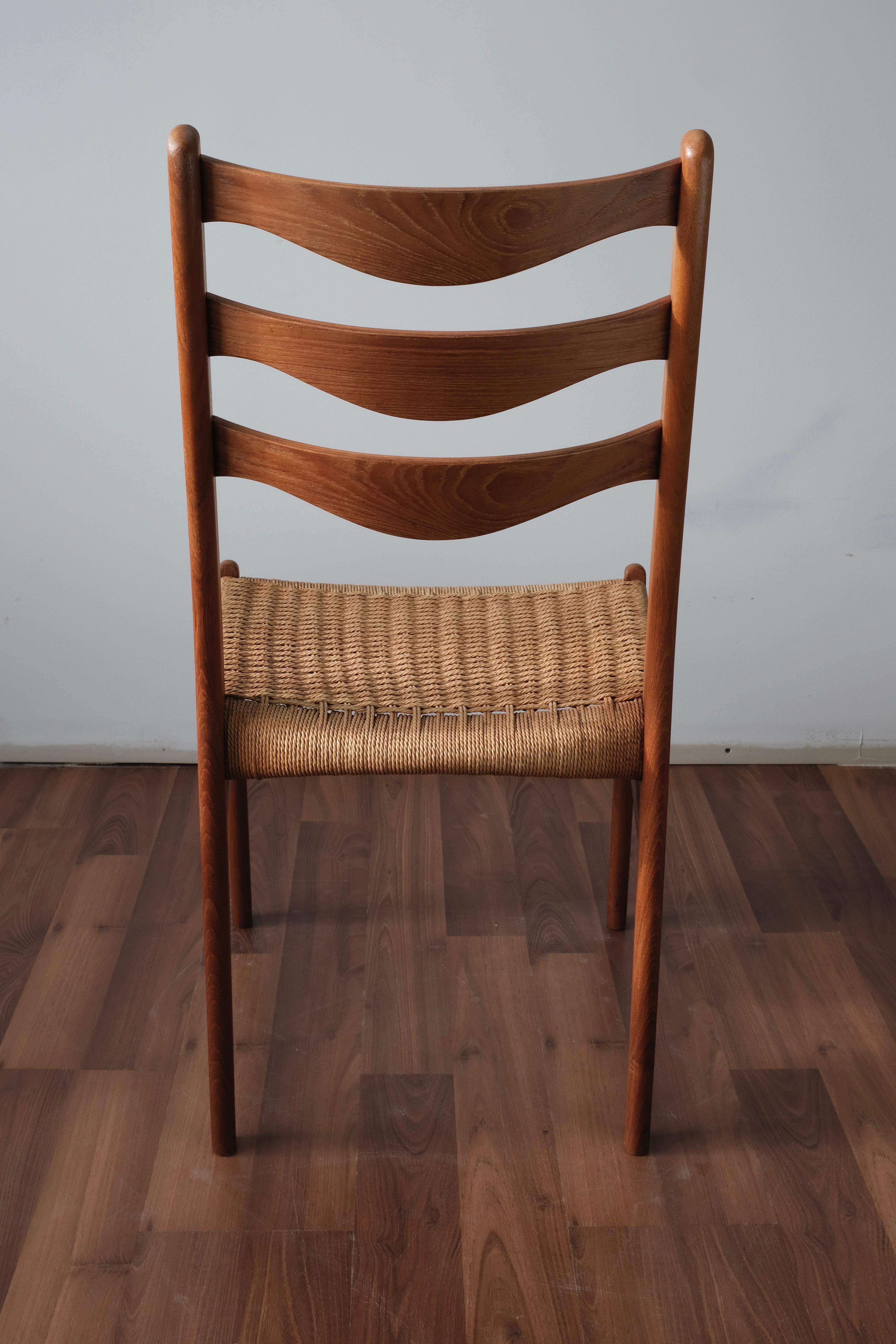 Scandinavian Modern Set of 4 Teak Dining Chairs by Arne Wahl-Iversen for Glyngøre Stolefabrik For Sale