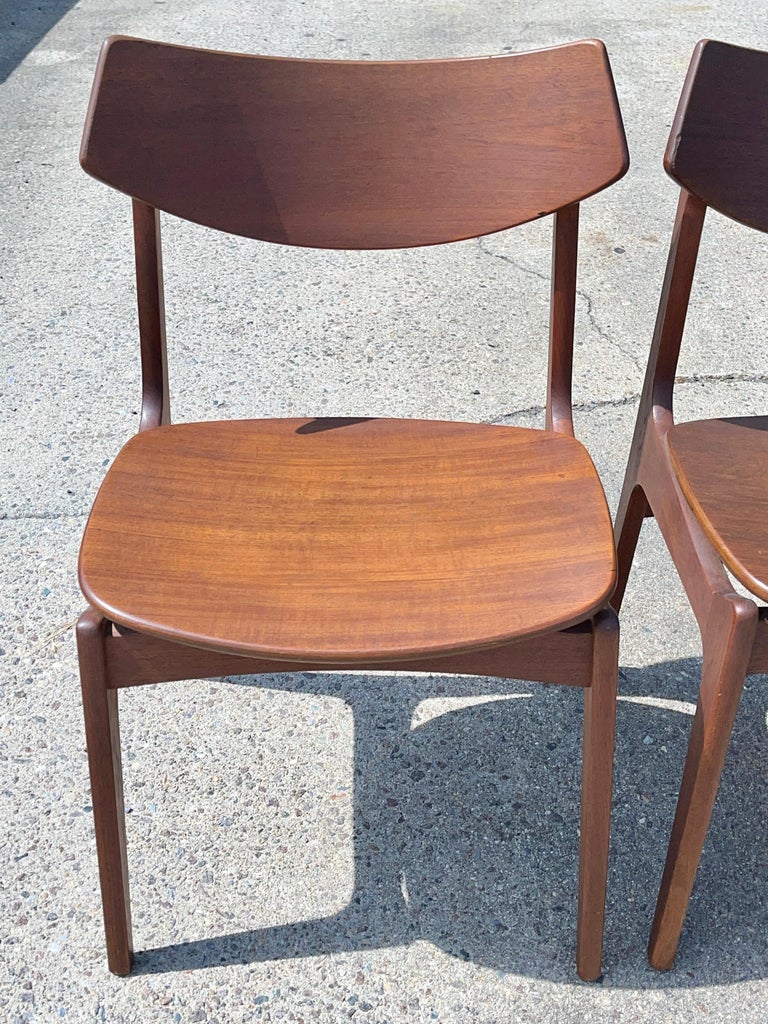 Mid-Century Modern Set of 4 Teak Dining Chairs by Erik Buch for Funder-Schmidt & Madsen, Odense For Sale