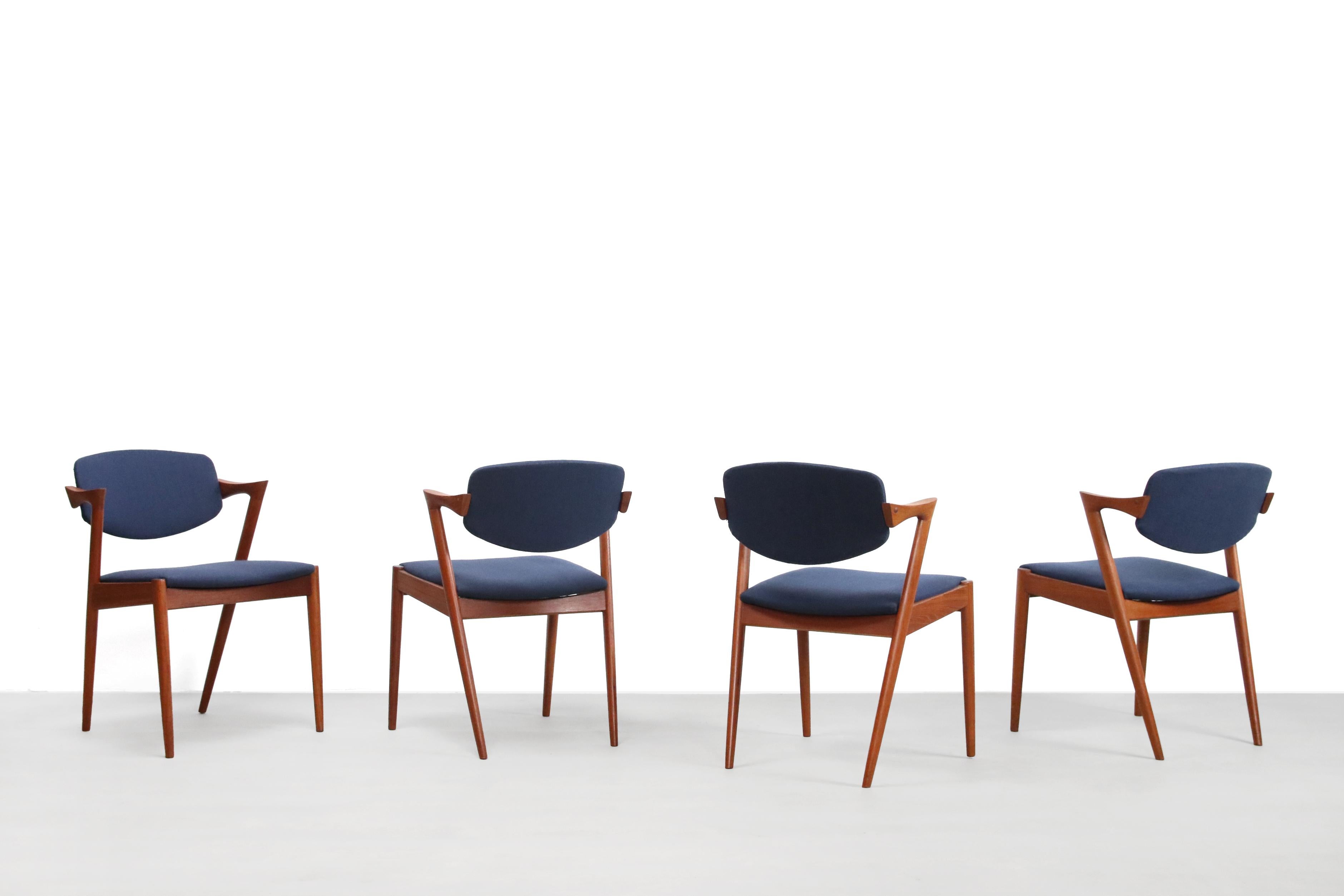 Danish Set of 4 Teak Model 42 Dining Chairs by Kai Kristiansen for Andersen, Denmark