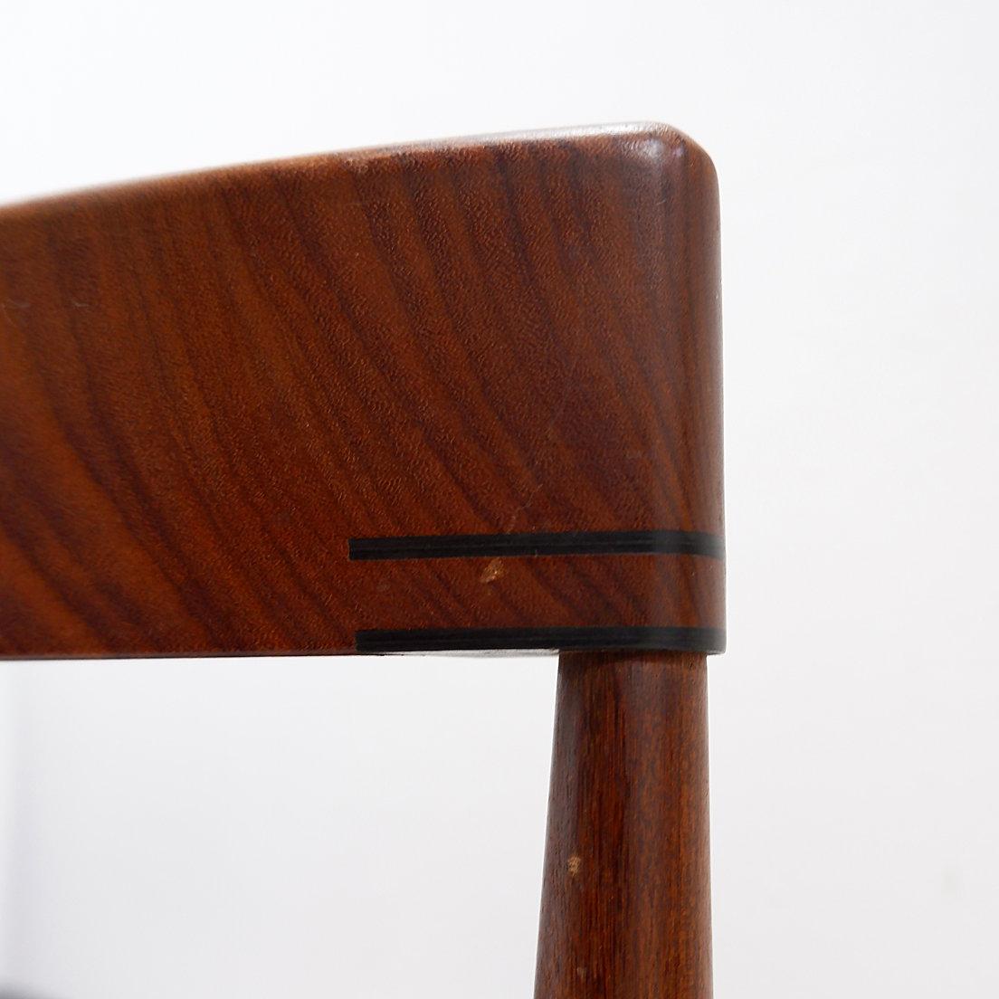 Satz von 4 Stühlen aus Teakholz 