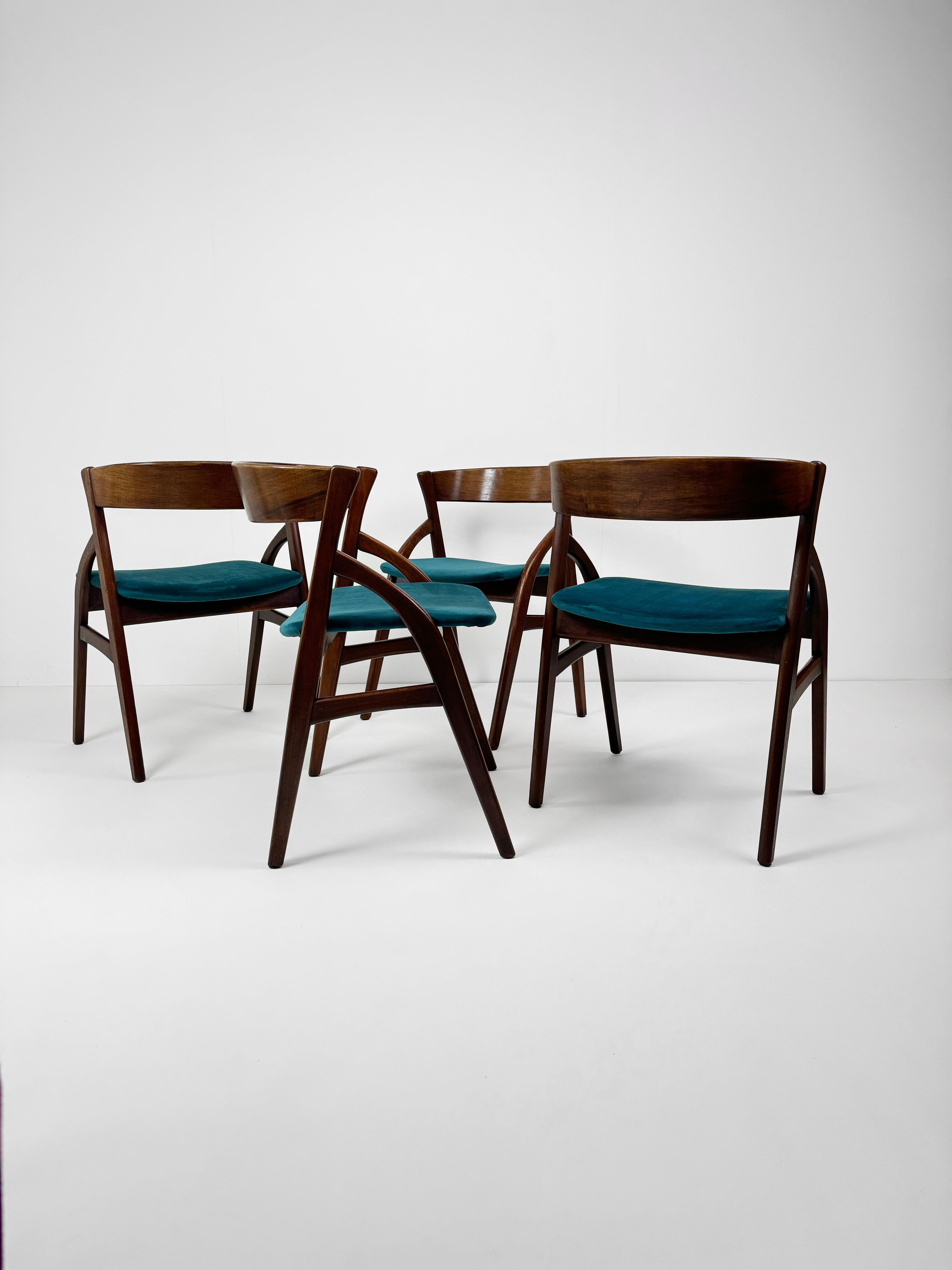 Danish Set of 4 Teak & Velvet Dining Chairs, by Dyrlund Model 141, Denmark 1960's