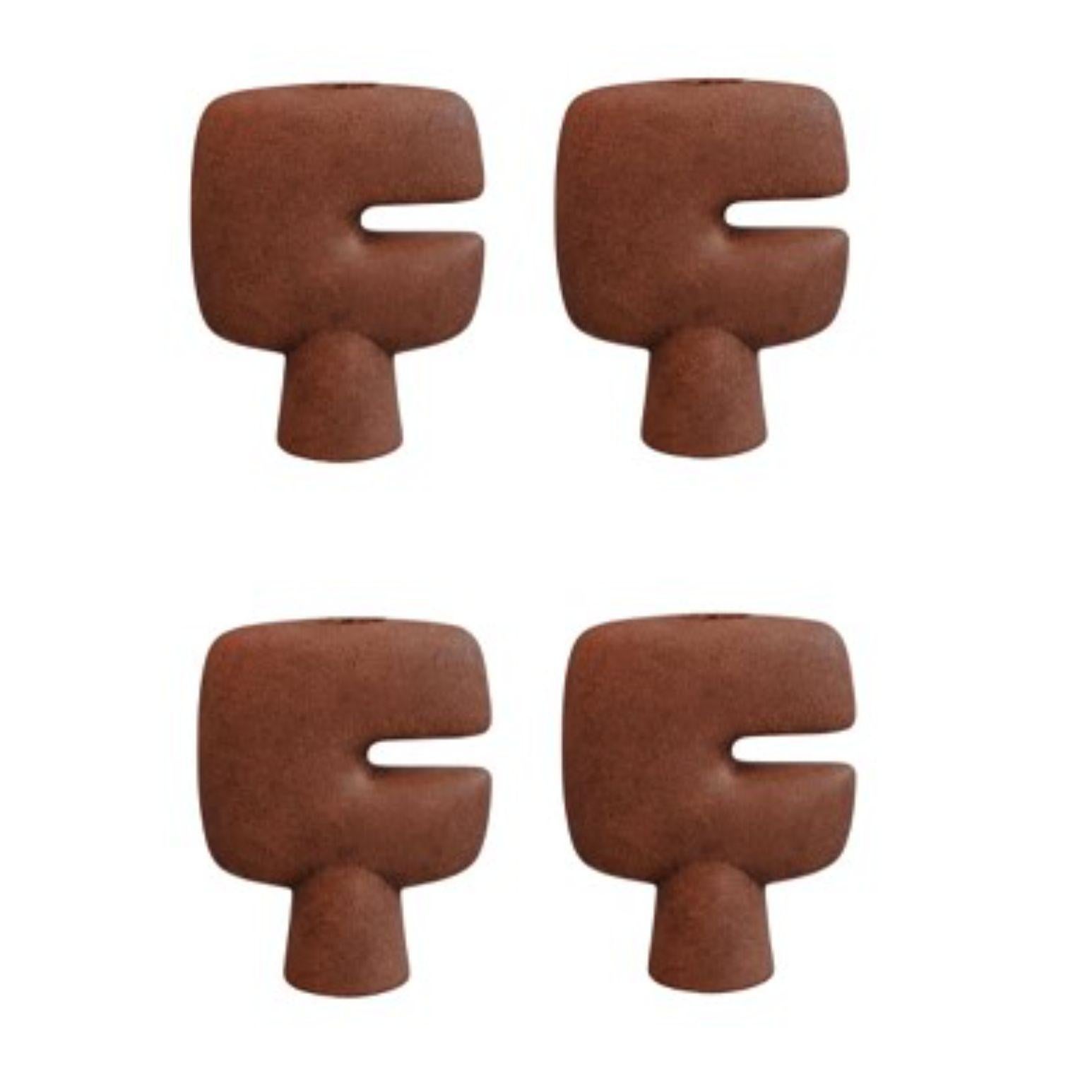 Set of 4 Terracotta Tribal vasea mini by 101 Copenhagen
Designed by Kristian Sofus Hansen & Tommy Hyldahl
Dimensions: L 21 / W 9 / H 25,5 CM
Materials: Ceramic

The Tribal collection is a series of vases designed as a sculptural take on the