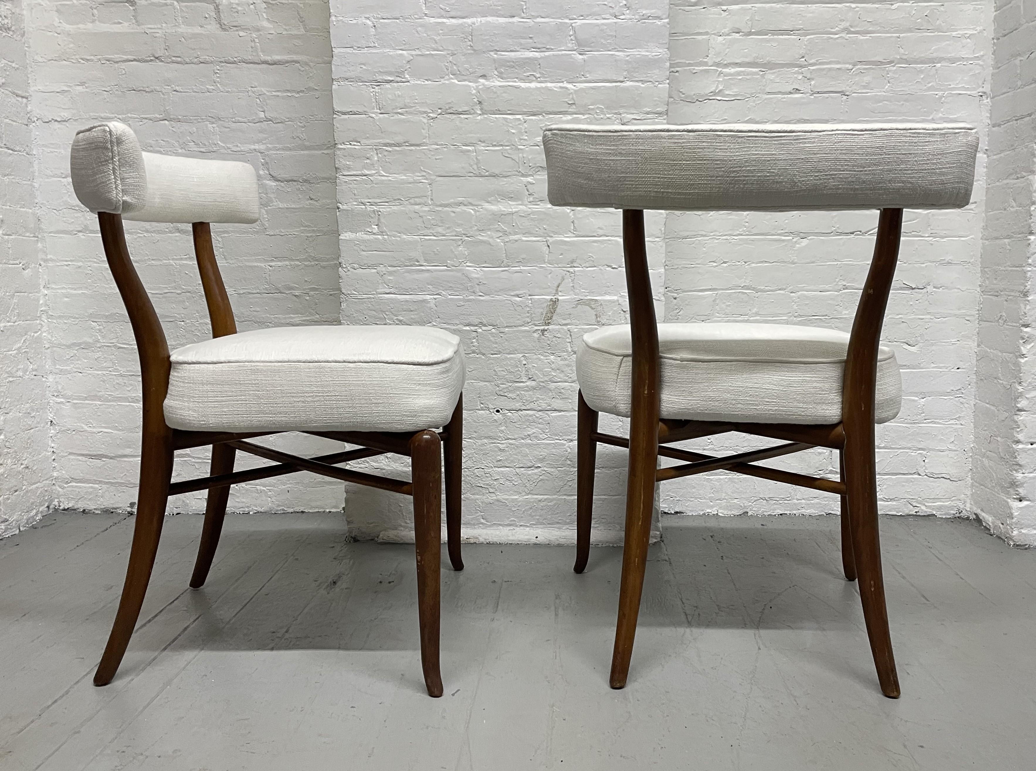 Mid-Century Modern Set of 4 T.H. Robsjohn-Gibbings Klismos Chairs For Sale