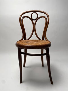 Set of 4 Thonet bent beech chairs, Austria, early 1900s