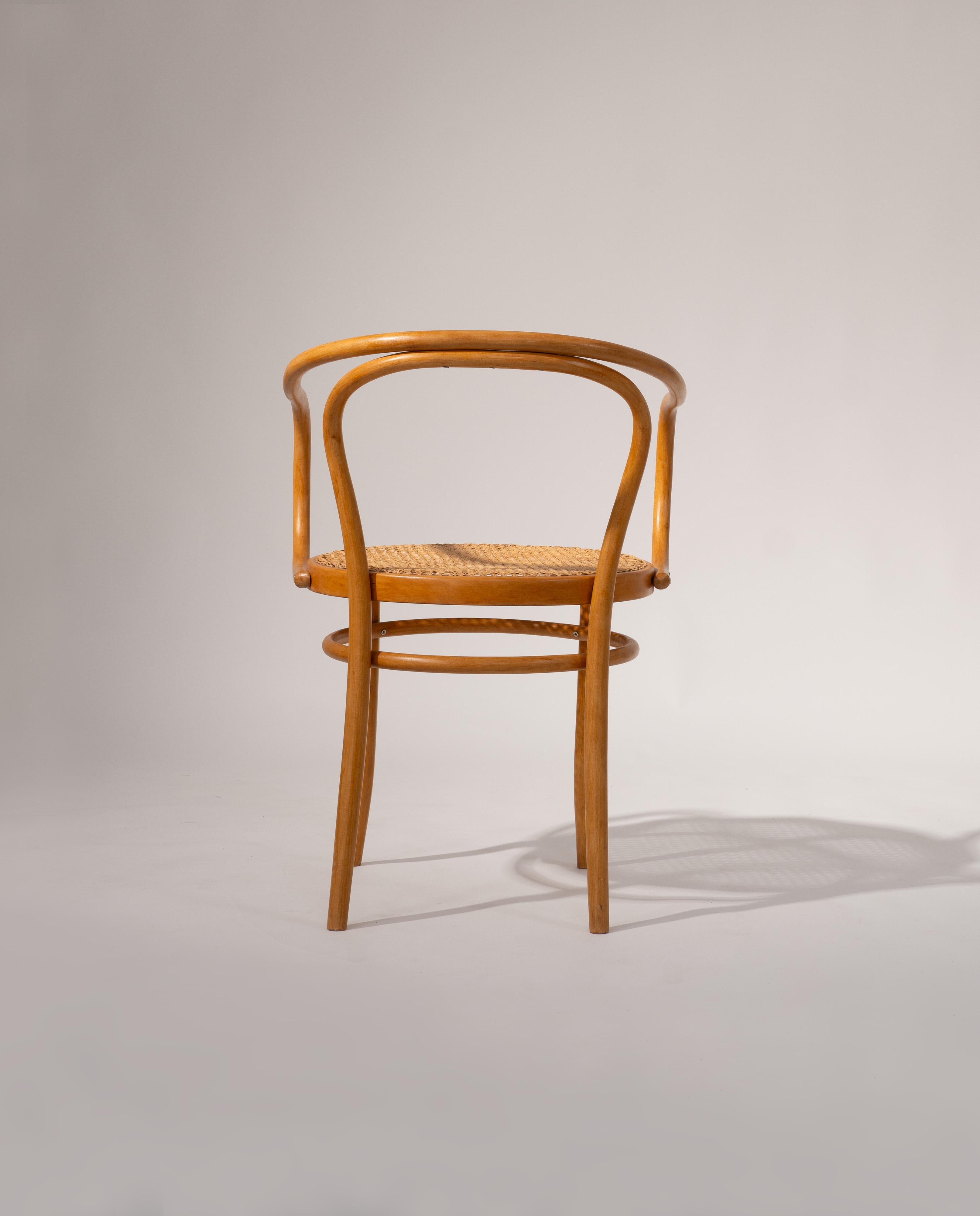 Tchèque Ensemble de 4 chaises Thonet, Model No 209, fabriquées par Ligna 1960 en vente