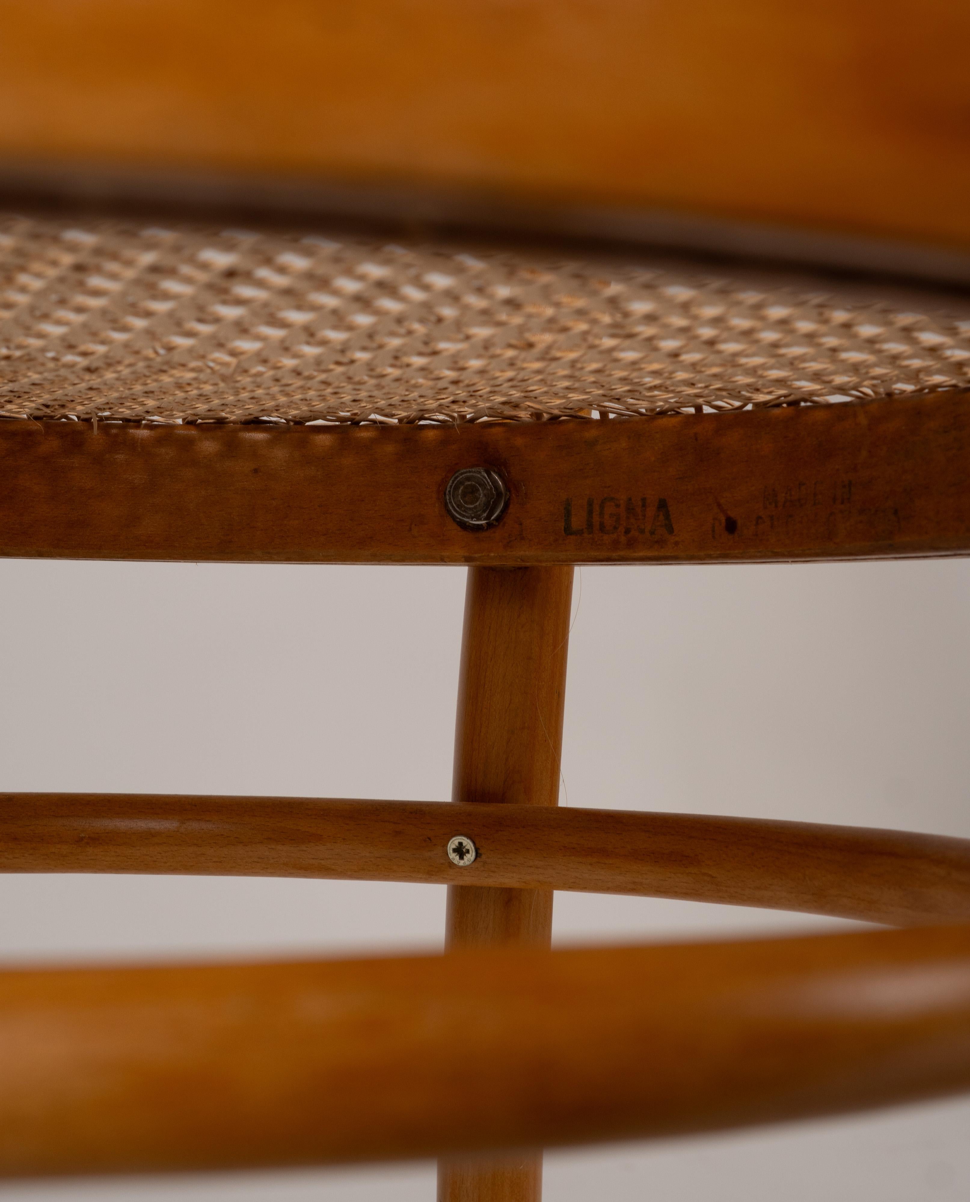Ensemble de 4 chaises Thonet, Model No 209, fabriquées par Ligna 1960 en vente 1