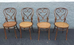 Juego de 4 Thonet nº 4  Sillas de madera de Benwood "Cafe Daum" de Salvatore Leone, circa años 60