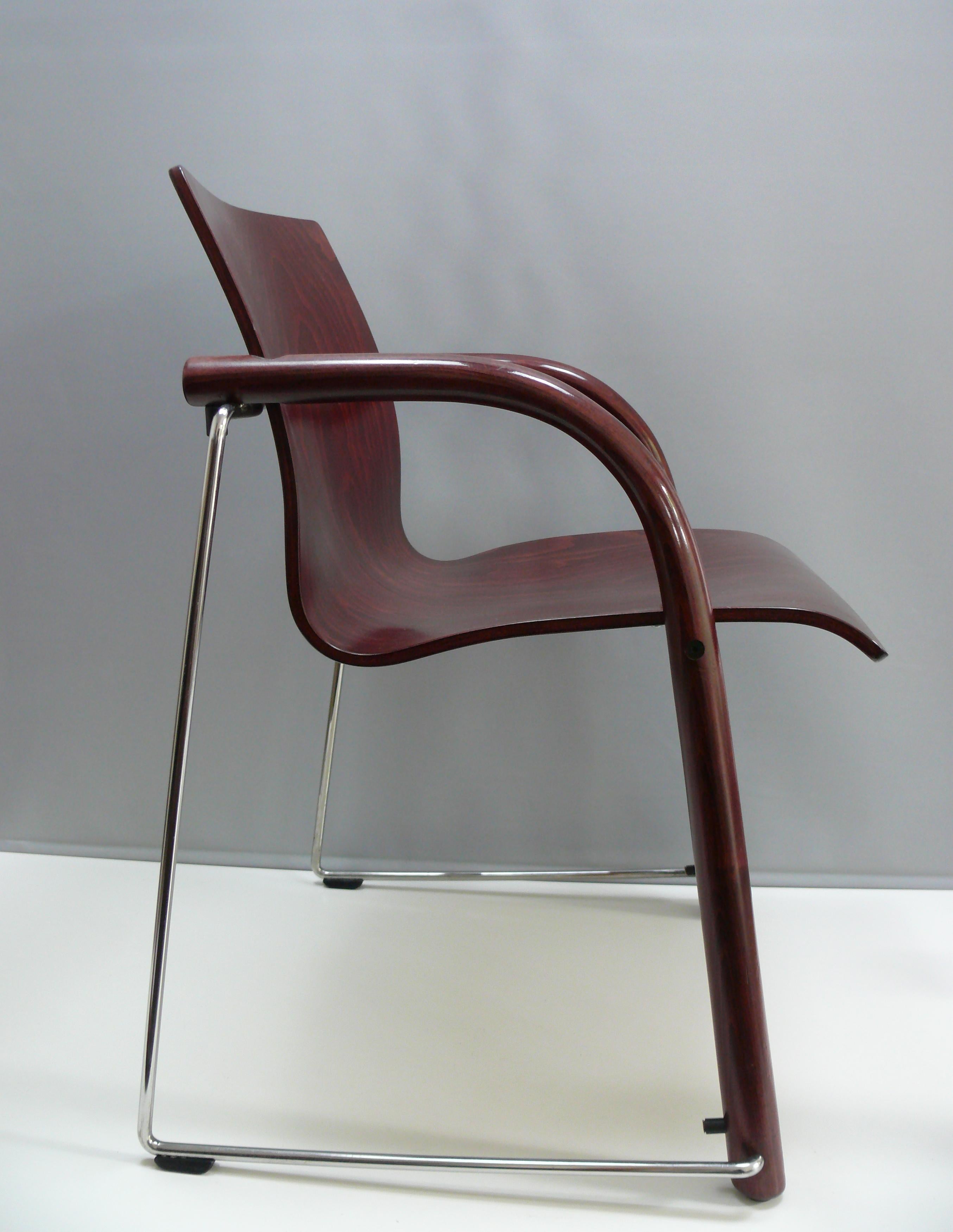 Post-Modern Set of 4 THONET S320 Stacking Chairs designed by Ulrich Boehme & Wulf Schneider For Sale