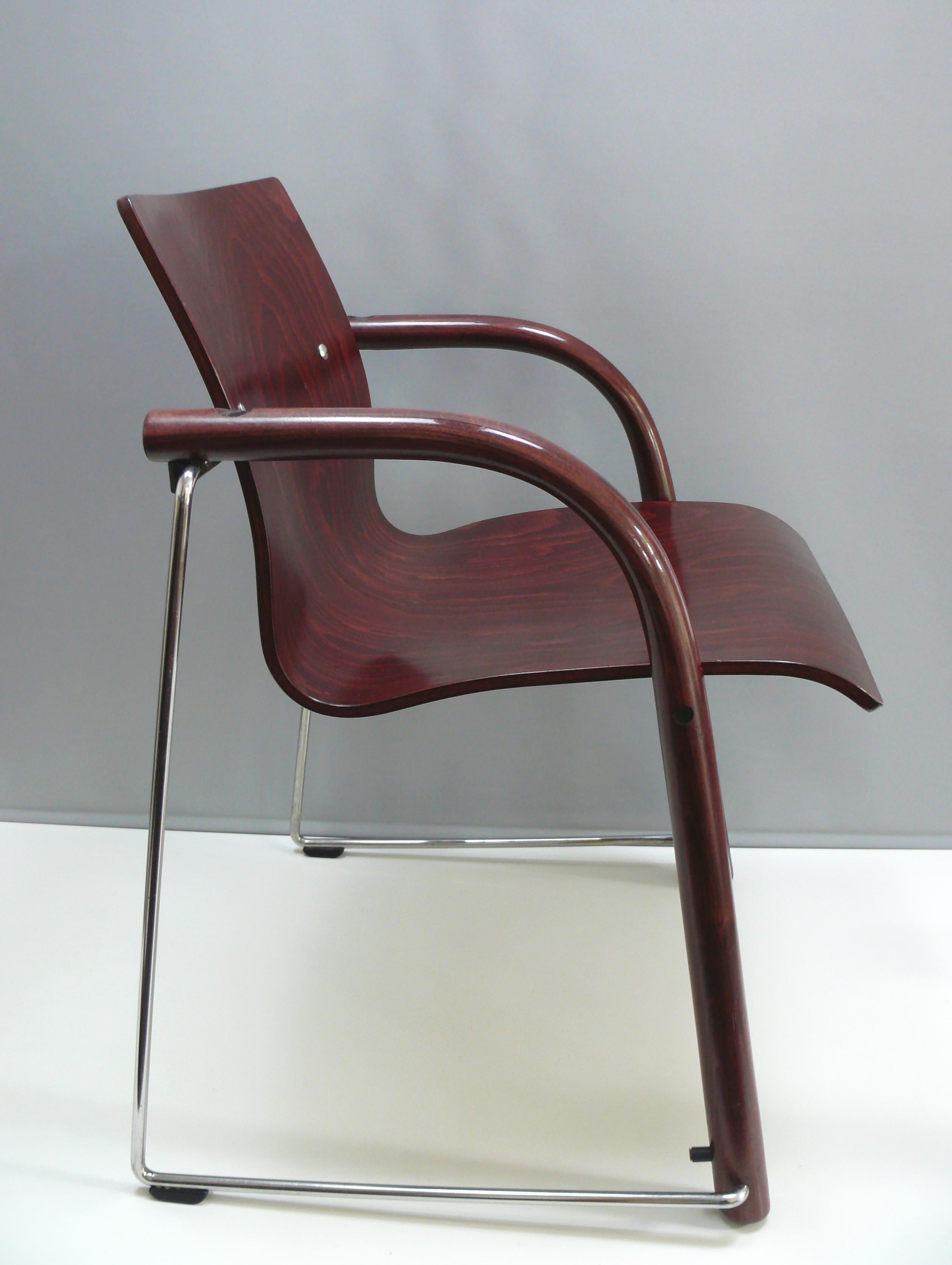 German Set of 4 THONET S320 Stacking Chairs designed by Ulrich Boehme & Wulf Schneider For Sale