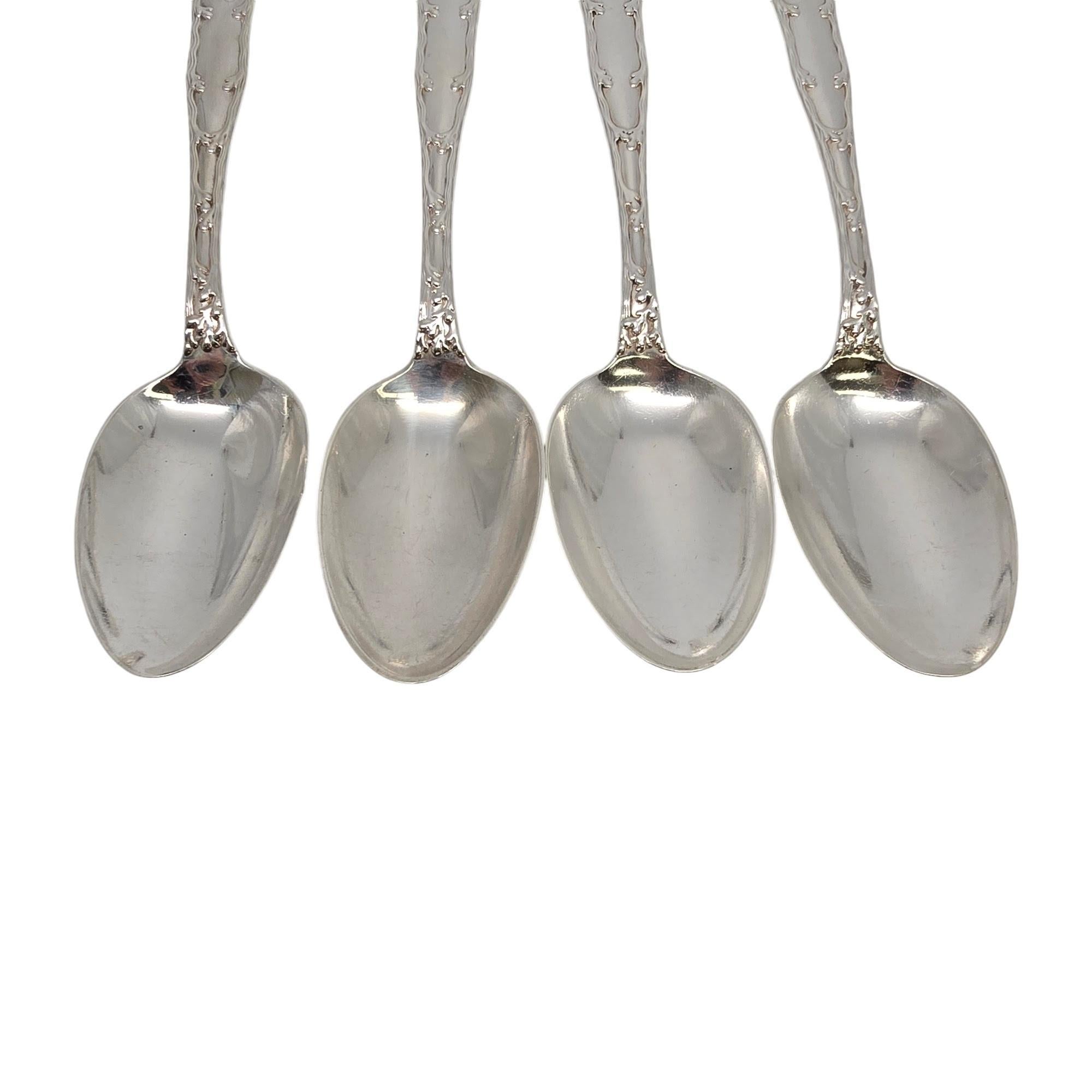 Set di 4 cucchiai da tavola in argento sterling con bordo a onda di Tiffany & Co. [1+2=8] in vendita 1